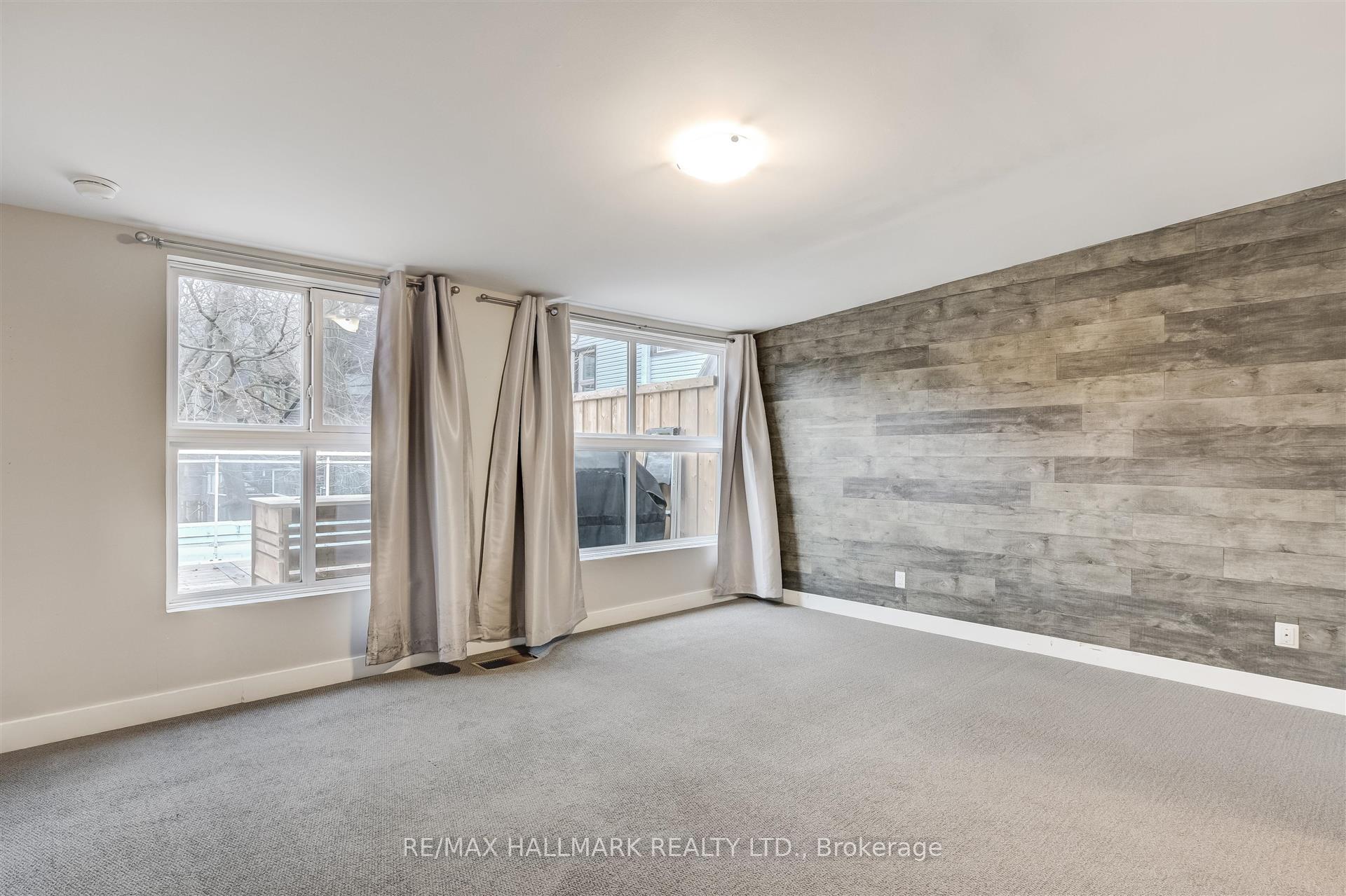Photo 9 of Unit 8, 2362 Queen Street E, Toronto, The Beaches — HOMEH