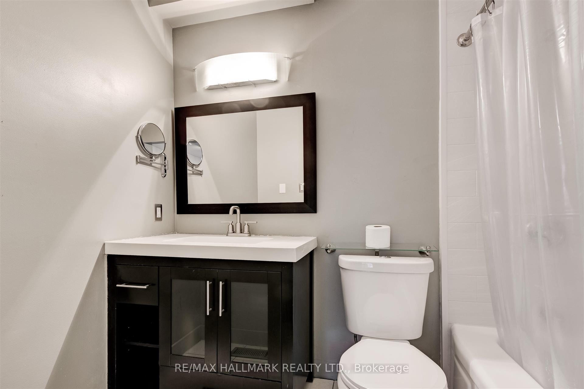 Photo 10 of Unit 8, 2362 Queen Street E, Toronto, The Beaches — HOMEH