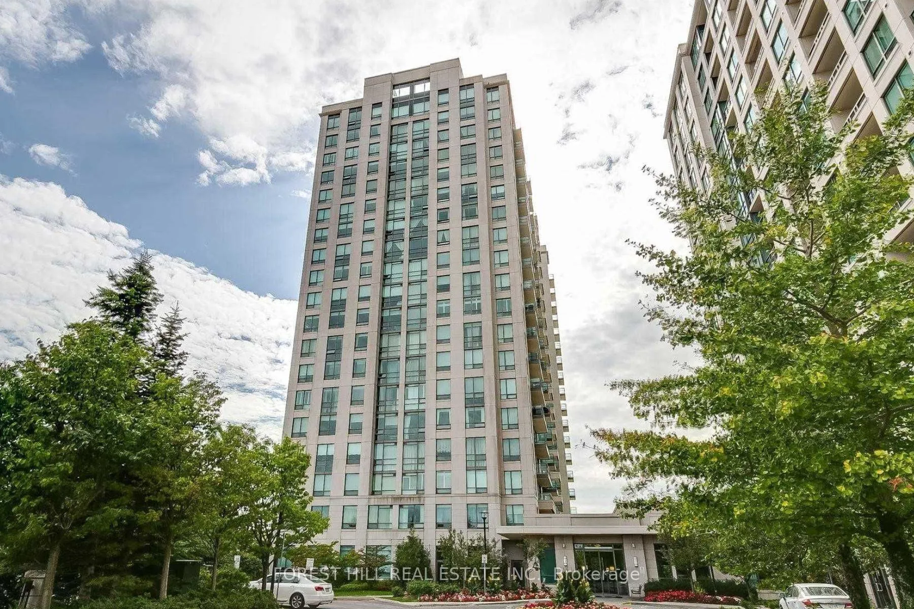 Front of Unit 408, 88 Promanada Circle