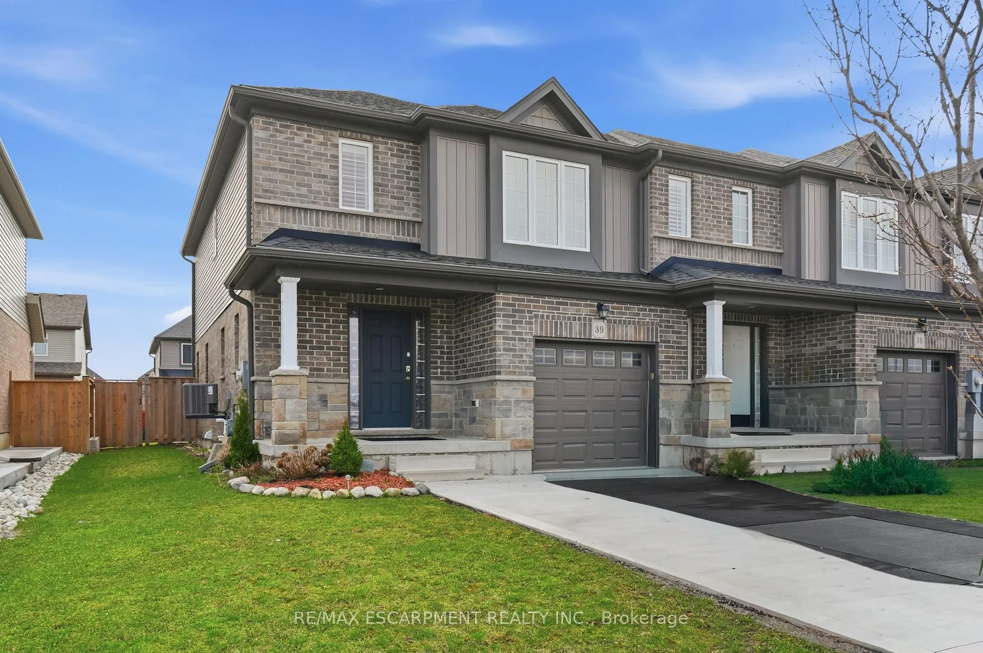 Photo 2 of 39 Butler Cove Road, Stratford — HOMEH