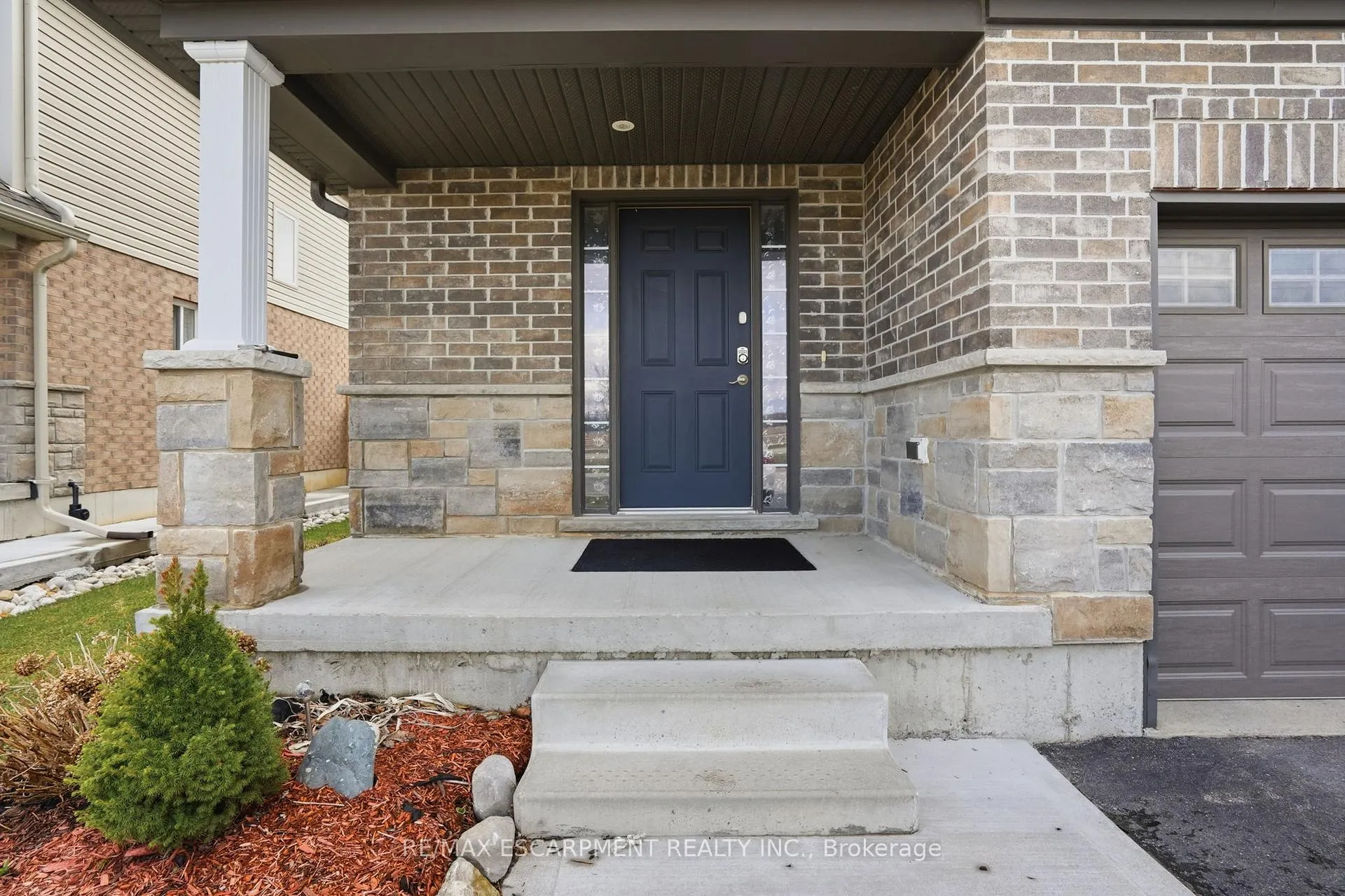 Photo 3 of 39 Butler Cove Road, Stratford — HOMEH