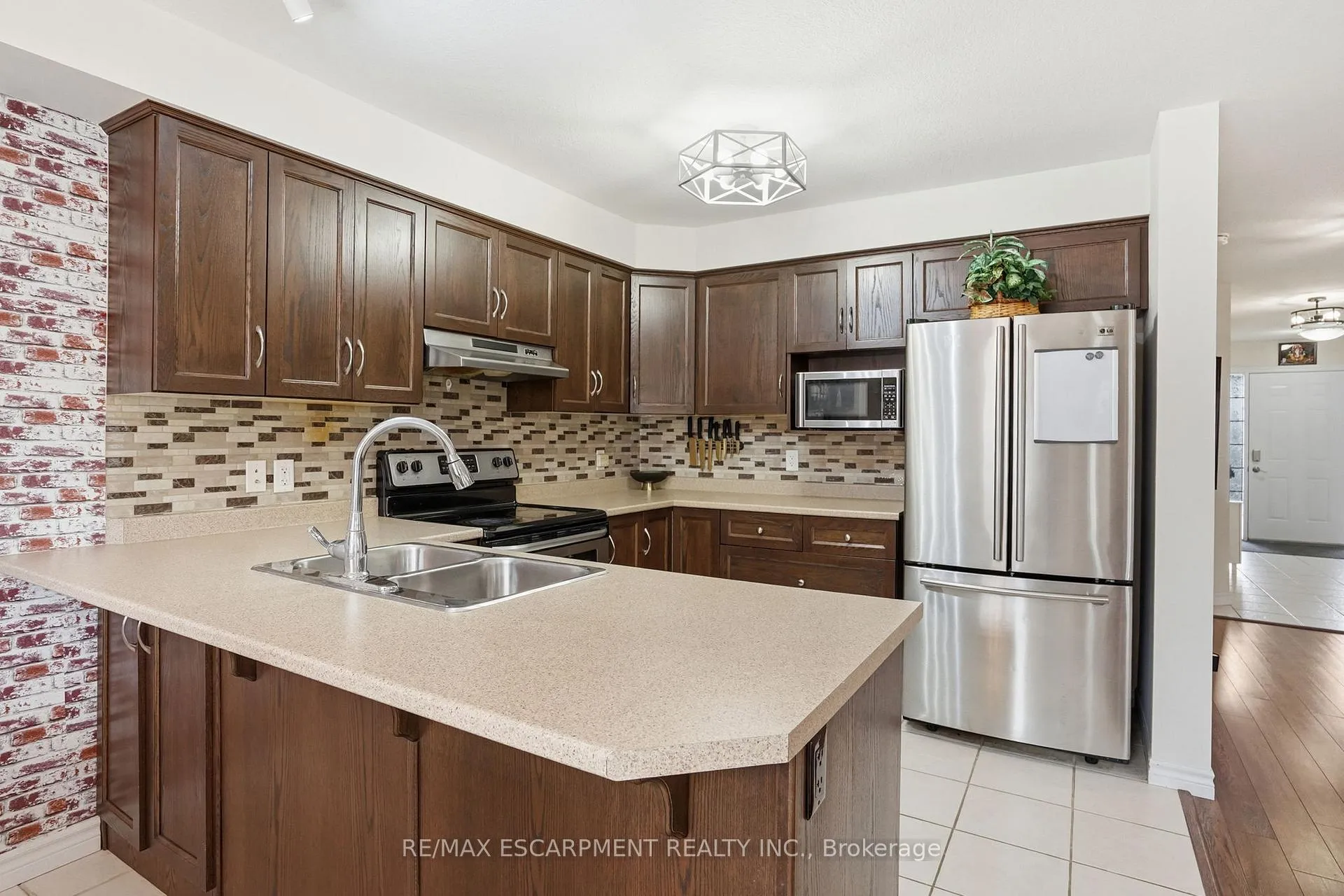Photo 13 of 39 Butler Cove Road, Stratford — HOMEH