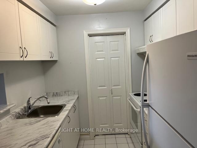 Photo 5 of Unit 310, 193 Lake Driveway Way W, Ajax, South West — HOMEH