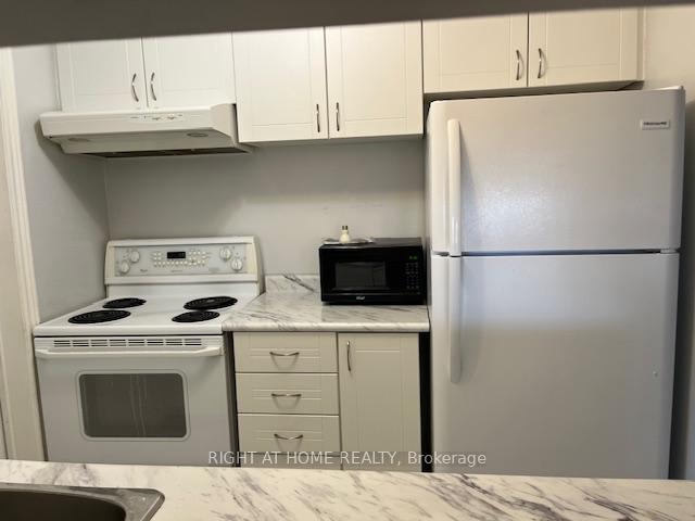 Photo 6 of Unit 310, 193 Lake Driveway Way W, Ajax, South West — HOMEH