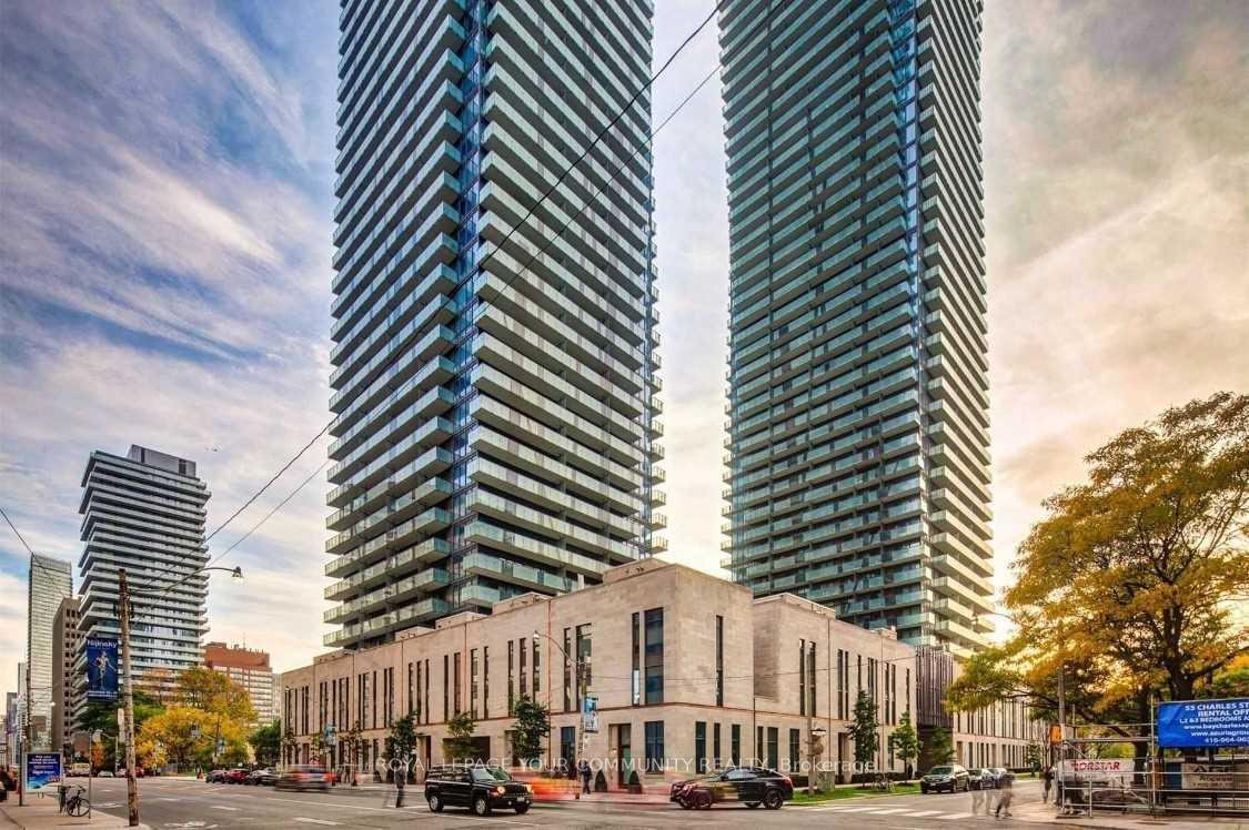Front of Unit 809, 65 St Mary Street