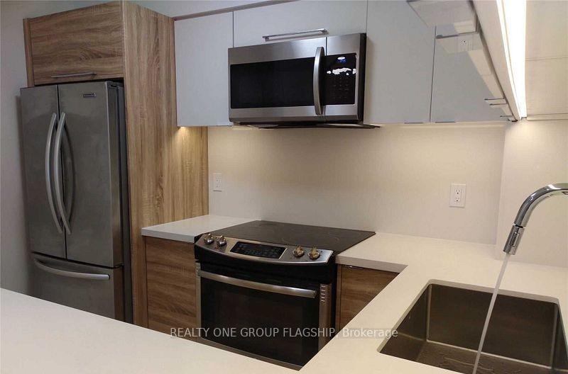 Photo 7 of Unit 2209, 909 Bay St. Street, Toronto, Bay Street Corridor — HOMEH