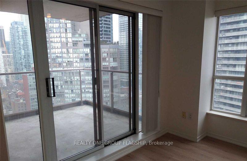 Photo 12 of Unit 2209, 909 Bay St. Street, Toronto, Bay Street Corridor — HOMEH