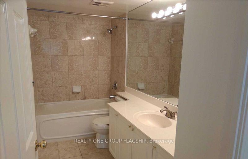 Photo 16 of Unit 2209, 909 Bay St. Street, Toronto, Bay Street Corridor — HOMEH
