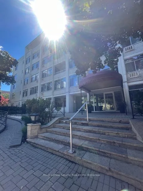 Front of Unit 310, 335 Lonsdale Road
