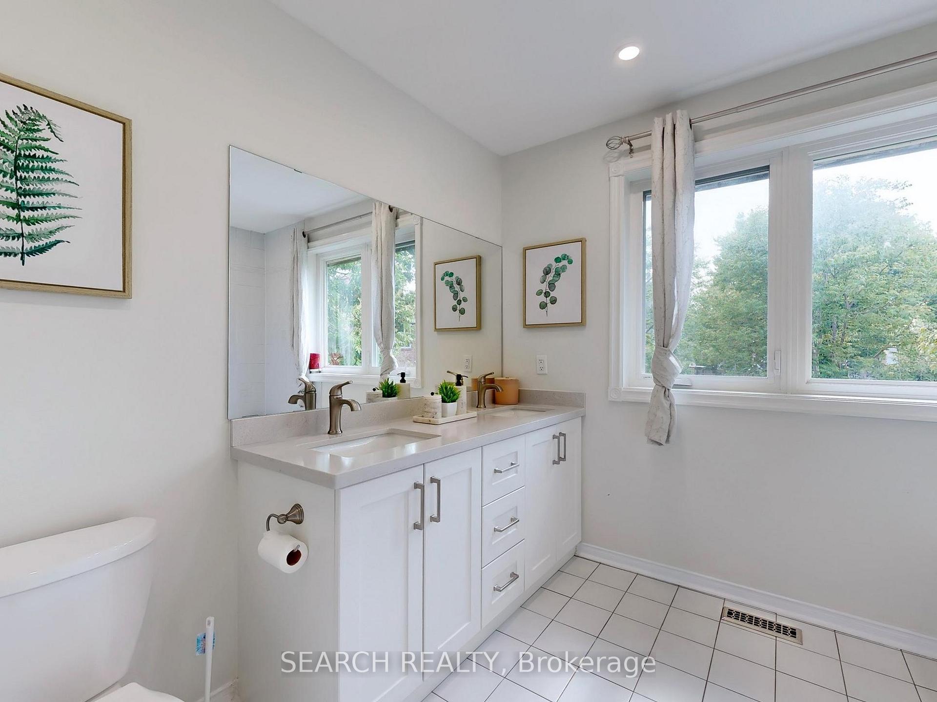 Photo 19 of 2 Angus Drive, Ajax, Central — HOMEH