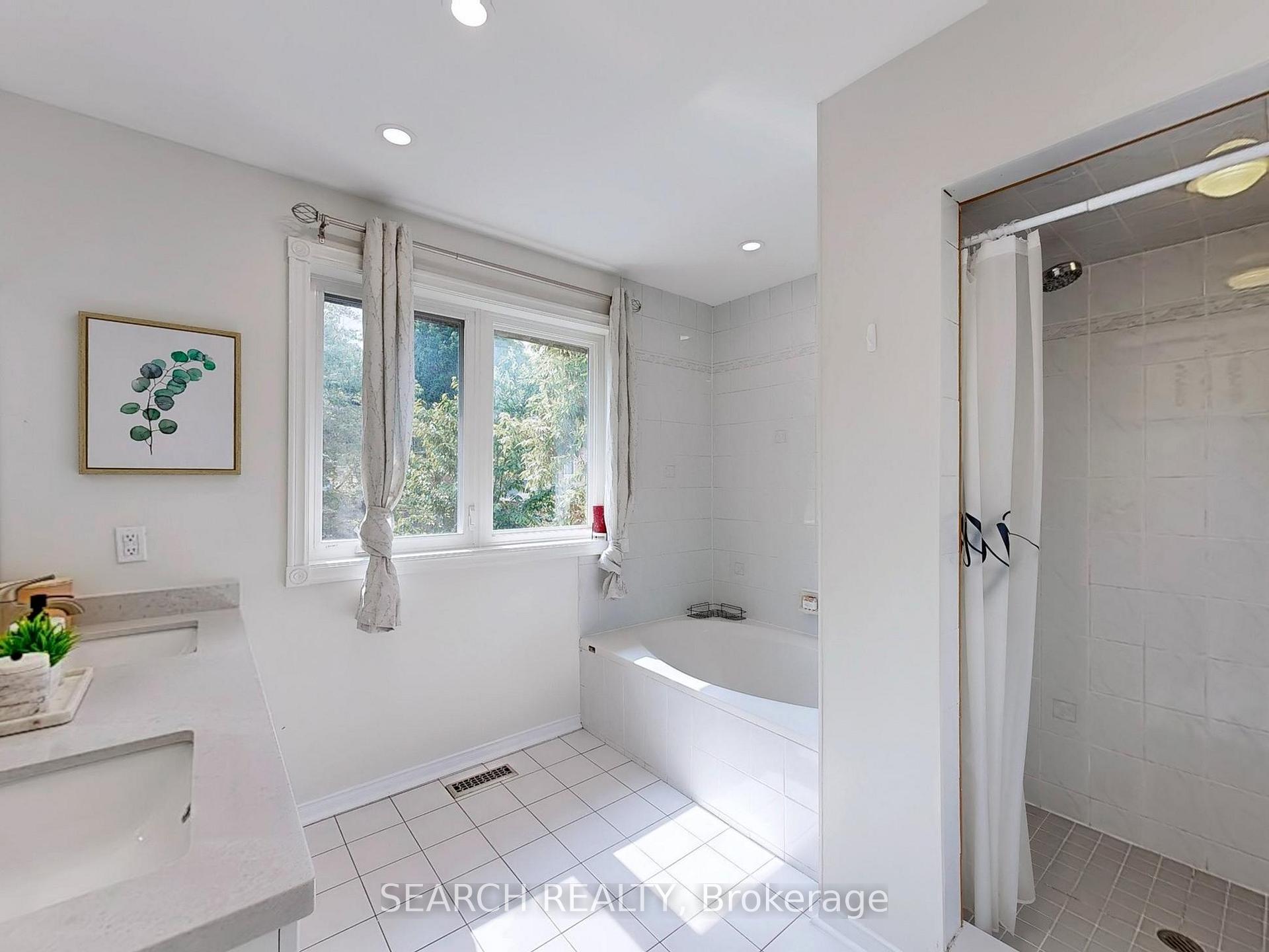 Photo 22 of 2 Angus Drive, Ajax, Central — HOMEH