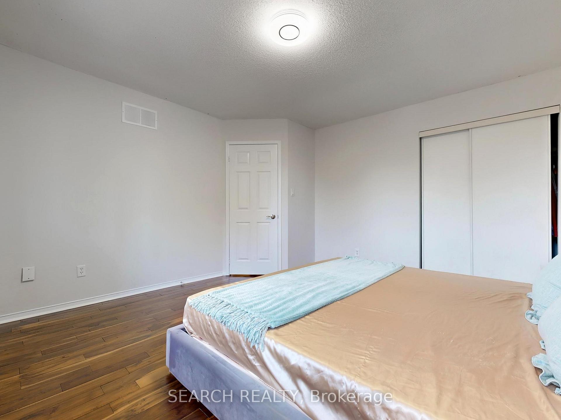 Photo 26 of 2 Angus Drive, Ajax, Central — HOMEH
