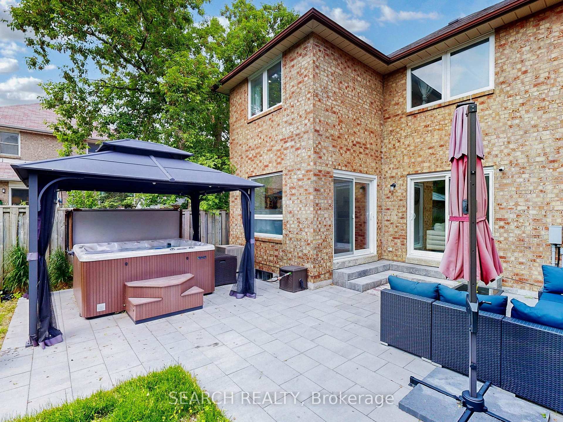 Photo 39 of 2 Angus Drive, Ajax, Central — HOMEH