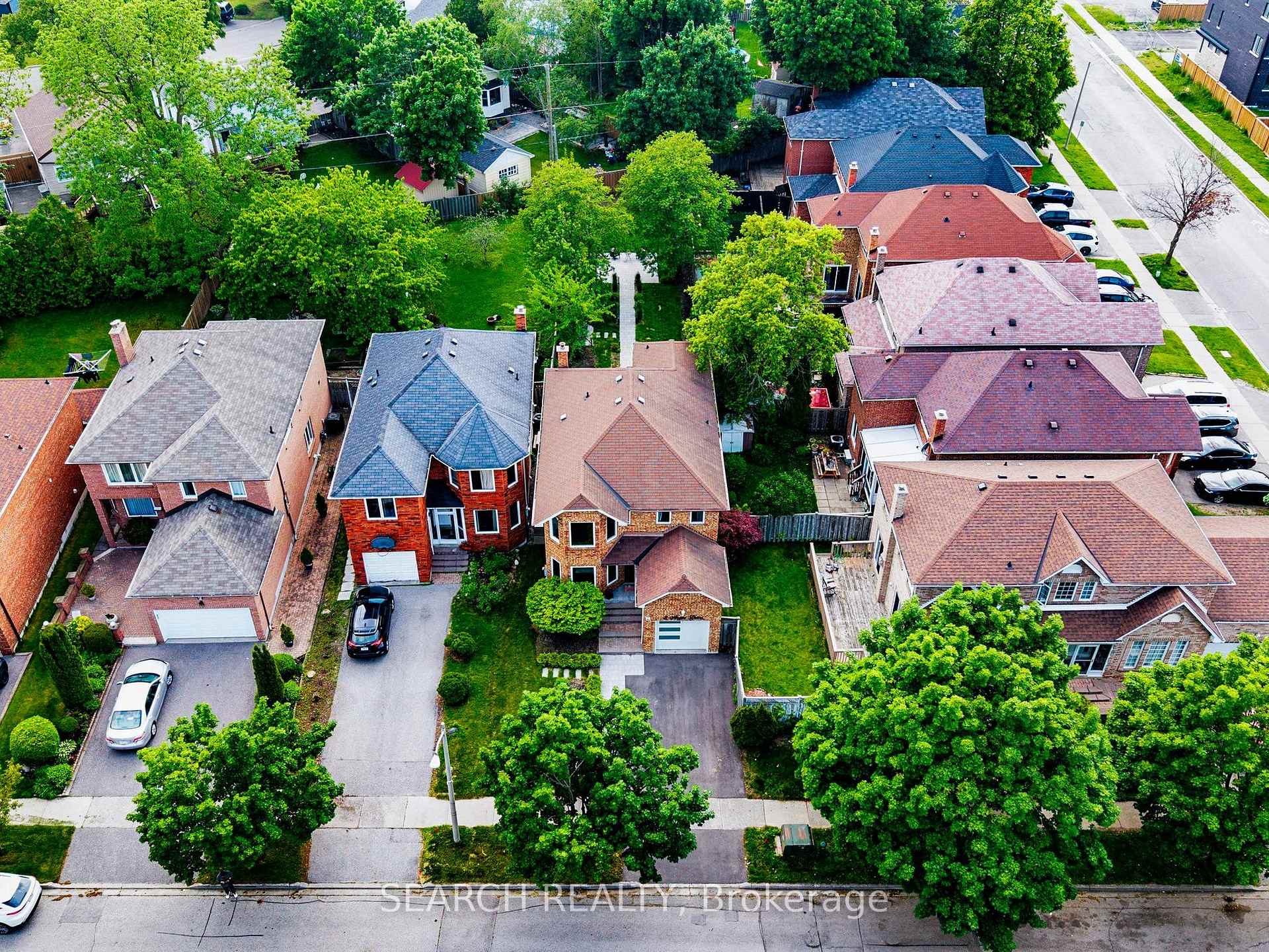 Photo 40 of 2 Angus Drive, Ajax, Central — HOMEH