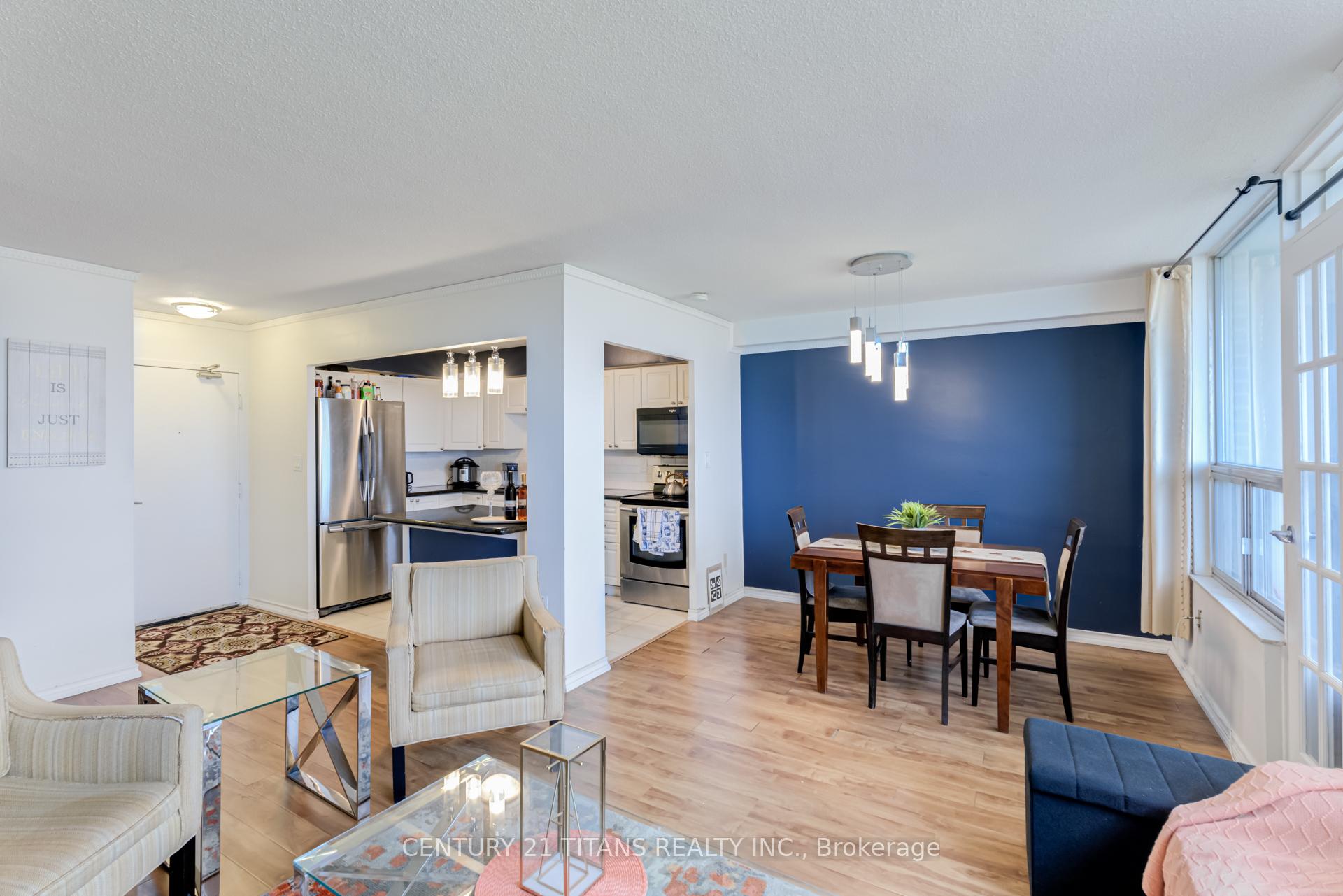 Photo 13 of Unit 1510, 5 Shady Golfway, Toronto, Flemingdon Park — HOMEH