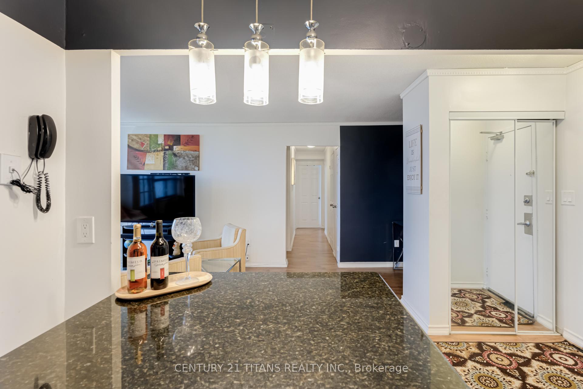 Photo 19 of Unit 1510, 5 Shady Golfway, Toronto, Flemingdon Park — HOMEH