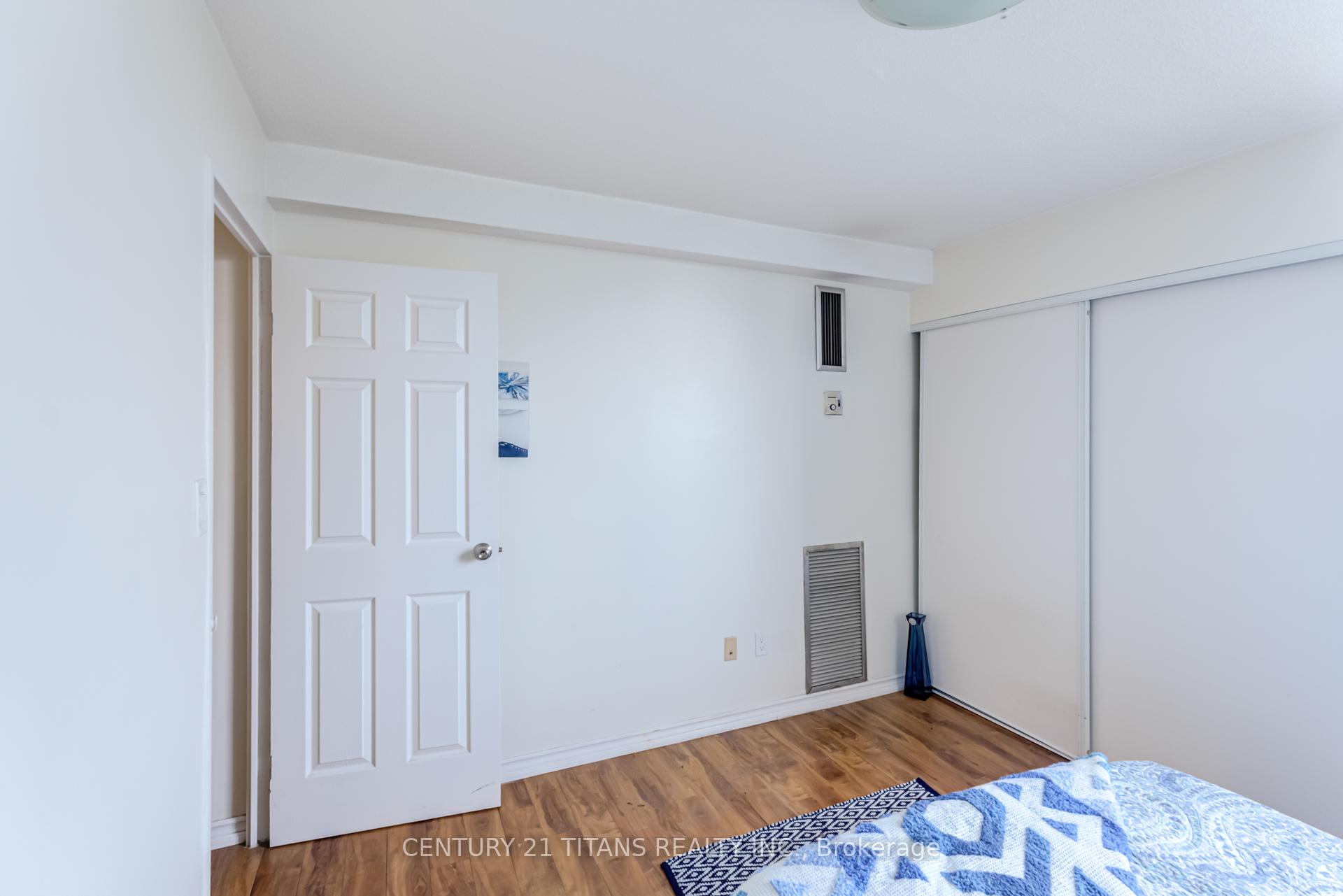 Photo 32 of Unit 1510, 5 Shady Golfway, Toronto, Flemingdon Park — HOMEH