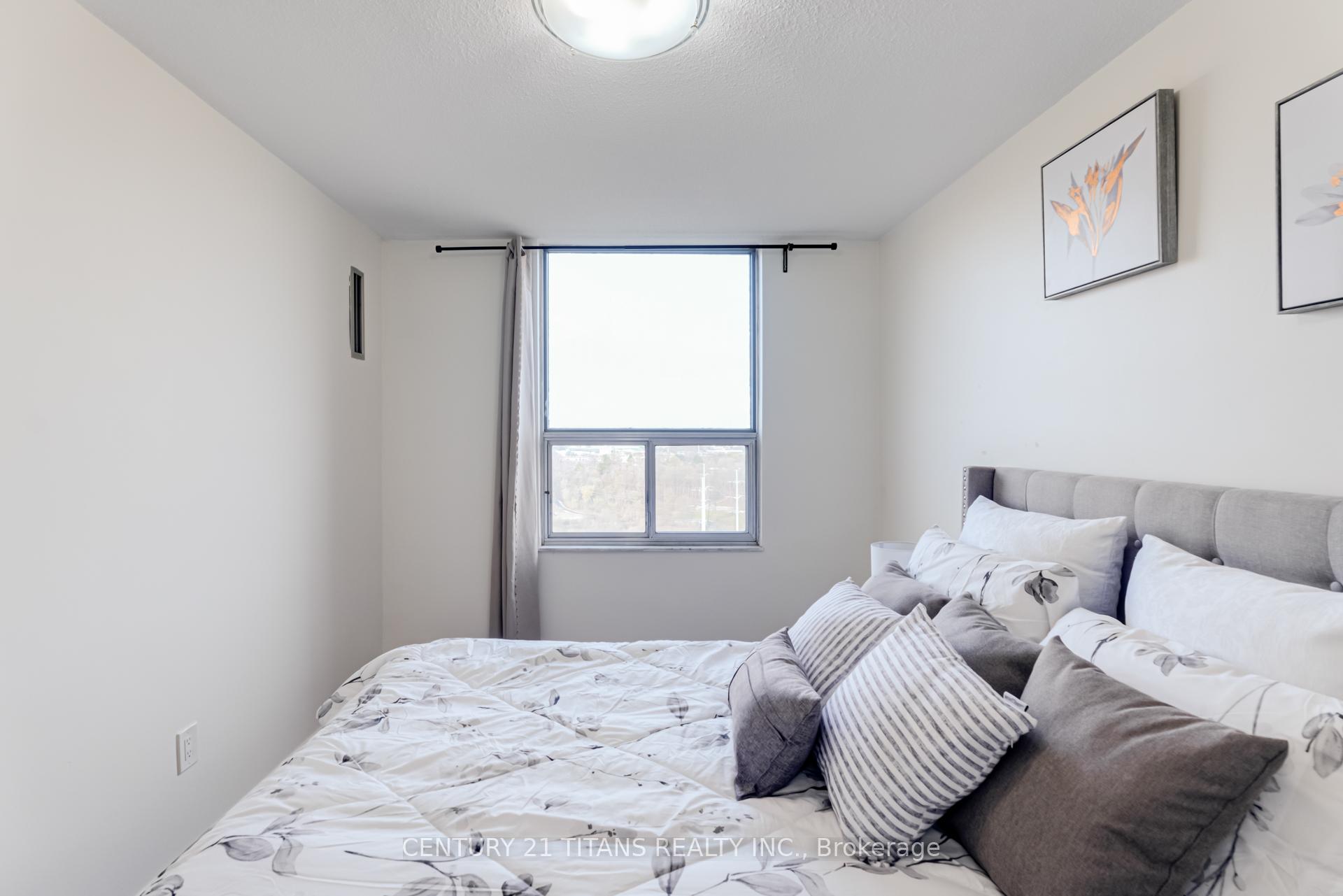 Photo 37 of Unit 1510, 5 Shady Golfway, Toronto, Flemingdon Park — HOMEH