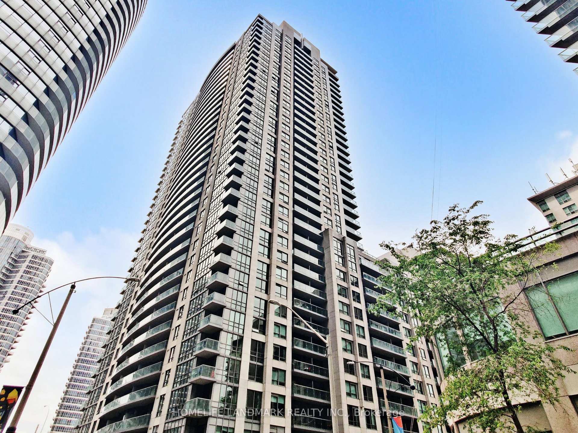 Photo 1 of Unit 328, 25 Lower Simcoe Street, Toronto, Waterfront Communities — HOMEH