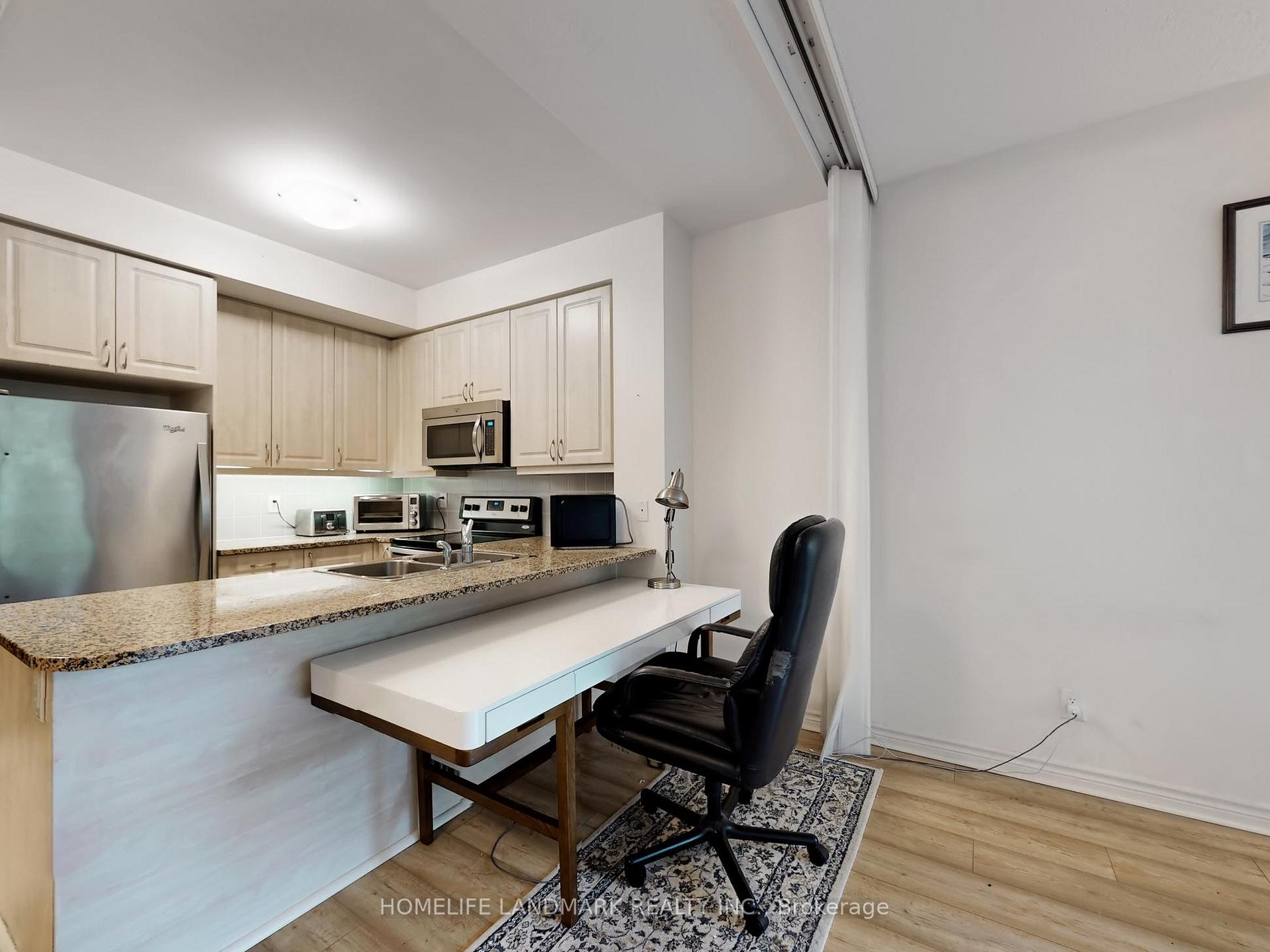 Photo 10 of Unit 328, 25 Lower Simcoe Street, Toronto, Waterfront Communities — HOMEH