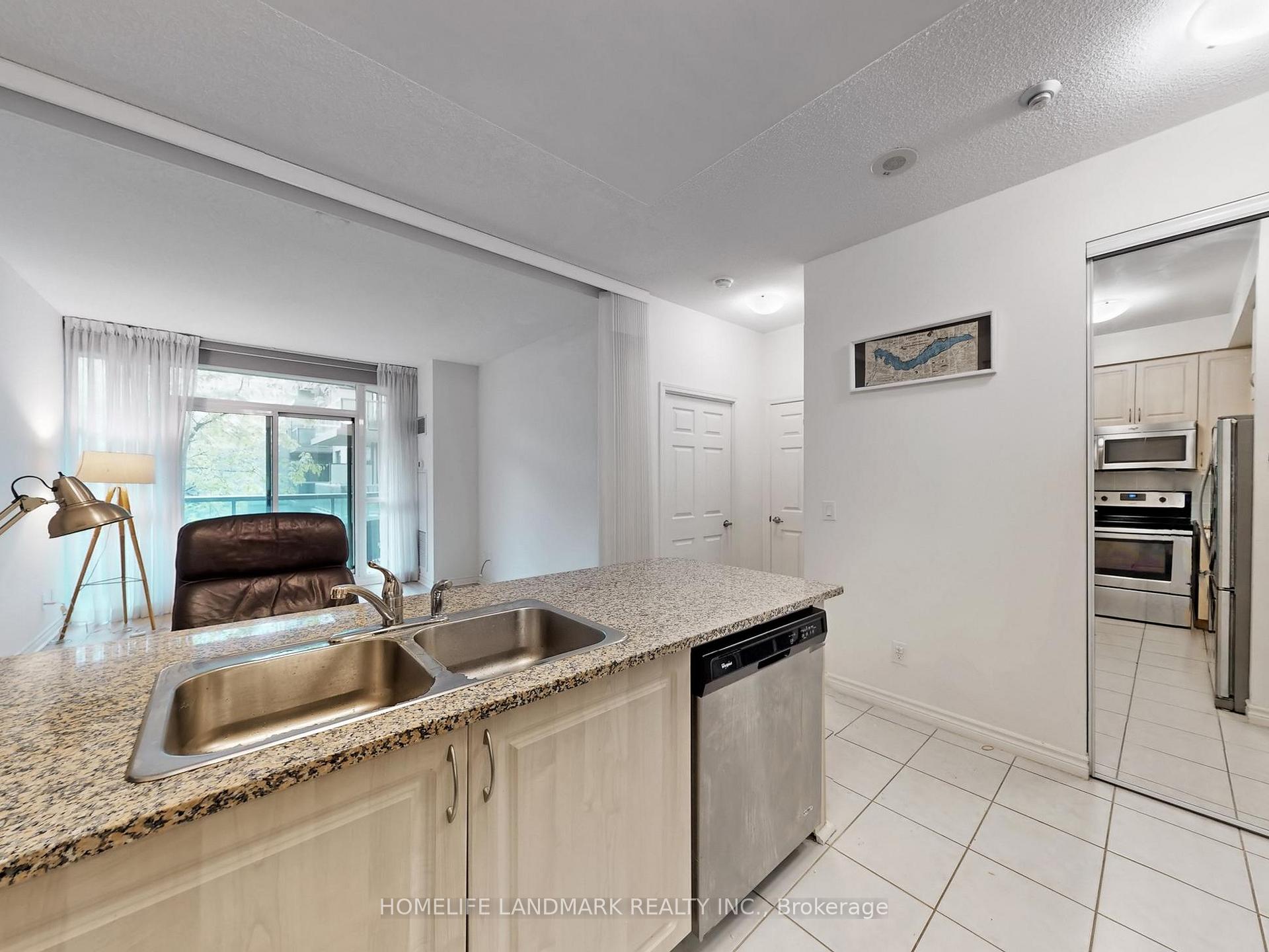 Photo 12 of Unit 328, 25 Lower Simcoe Street, Toronto, Waterfront Communities — HOMEH