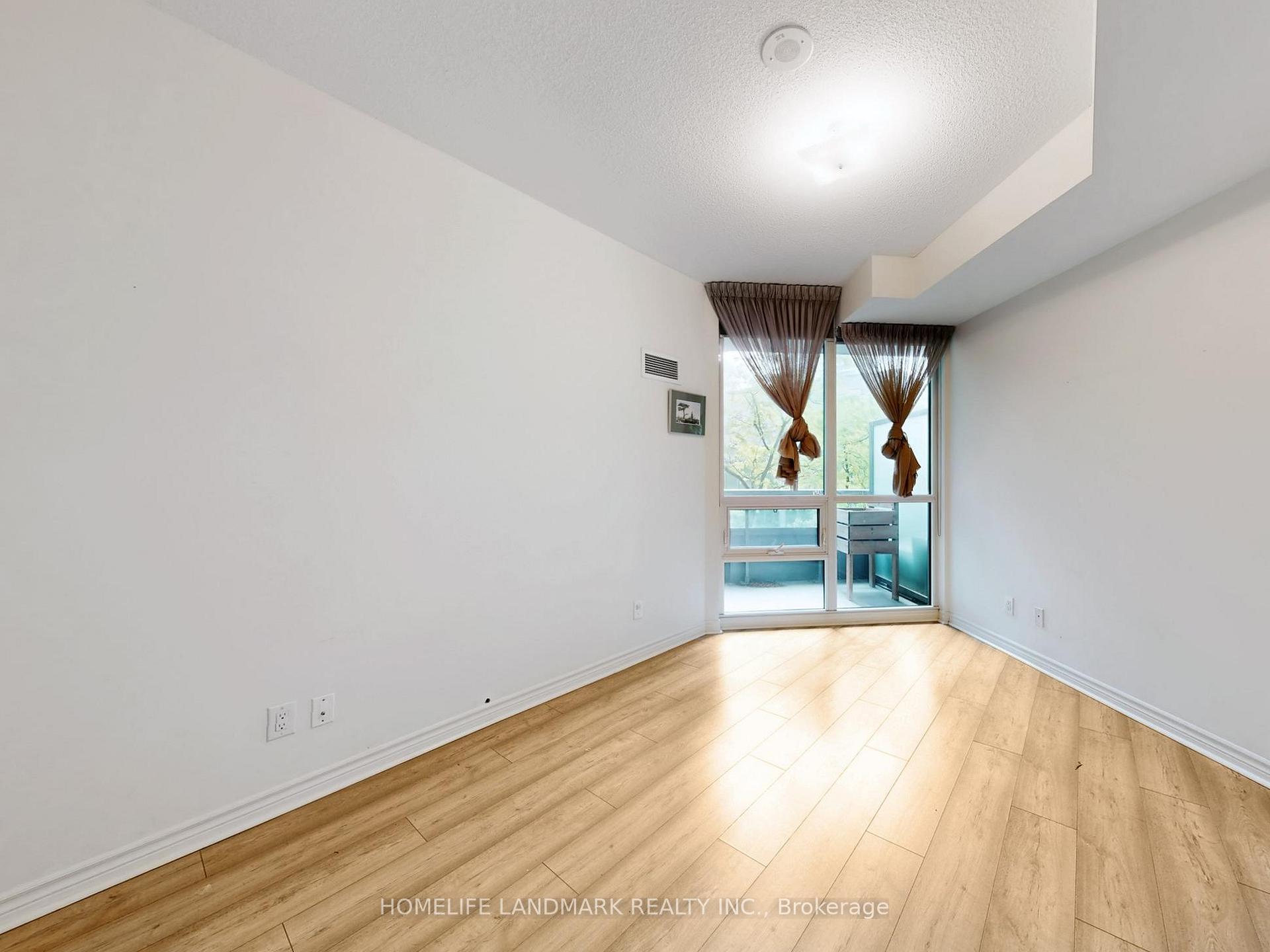 Photo 15 of Unit 328, 25 Lower Simcoe Street, Toronto, Waterfront Communities — HOMEH