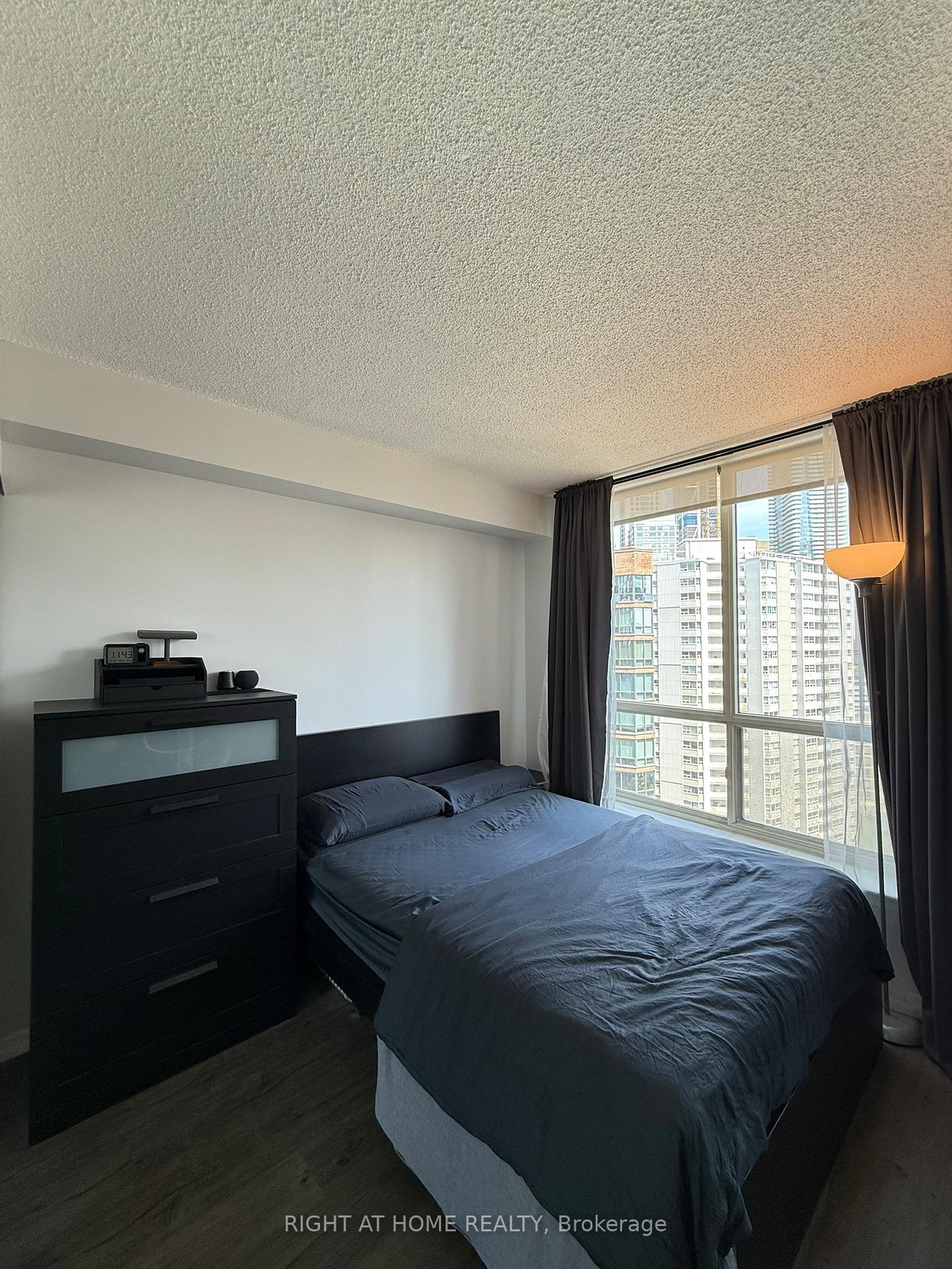 Photo 13 of Unit 2005, 44 St Joseph Street, Toronto, Bay Street Corridor — HOMEH
