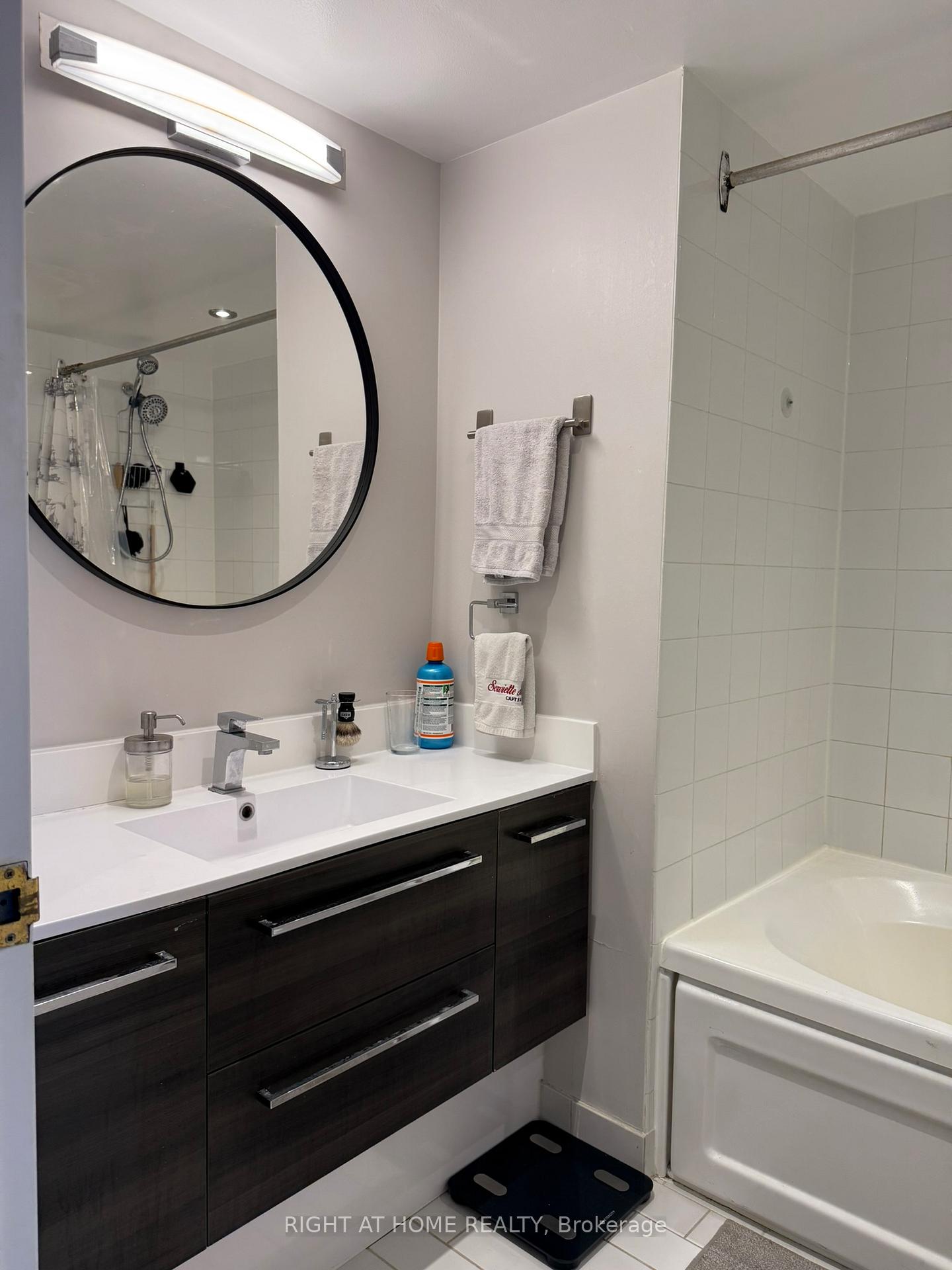 Photo 17 of Unit 2005, 44 St Joseph Street, Toronto, Bay Street Corridor — HOMEH