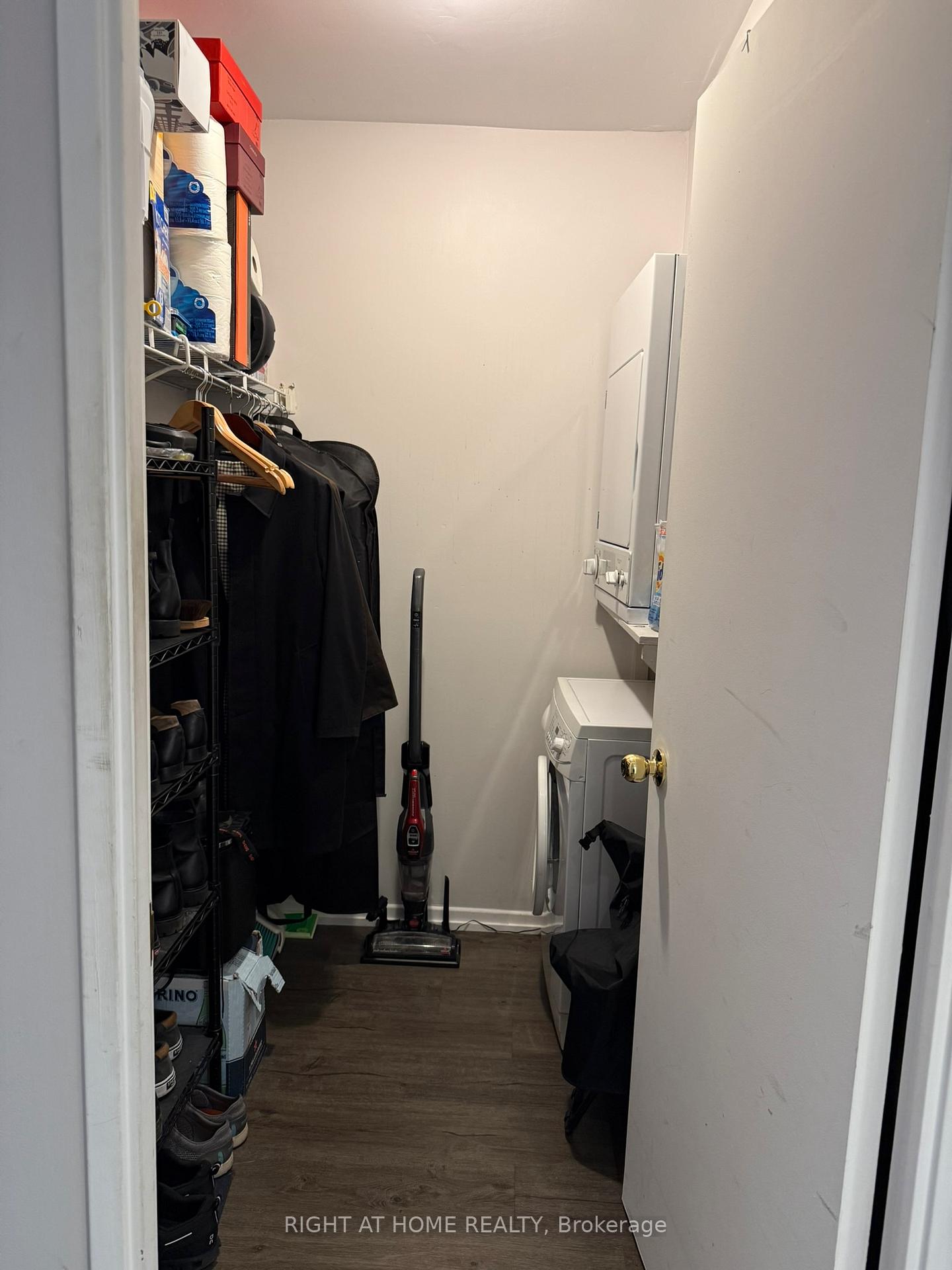 Photo 23 of Unit 2005, 44 St Joseph Street, Toronto, Bay Street Corridor — HOMEH