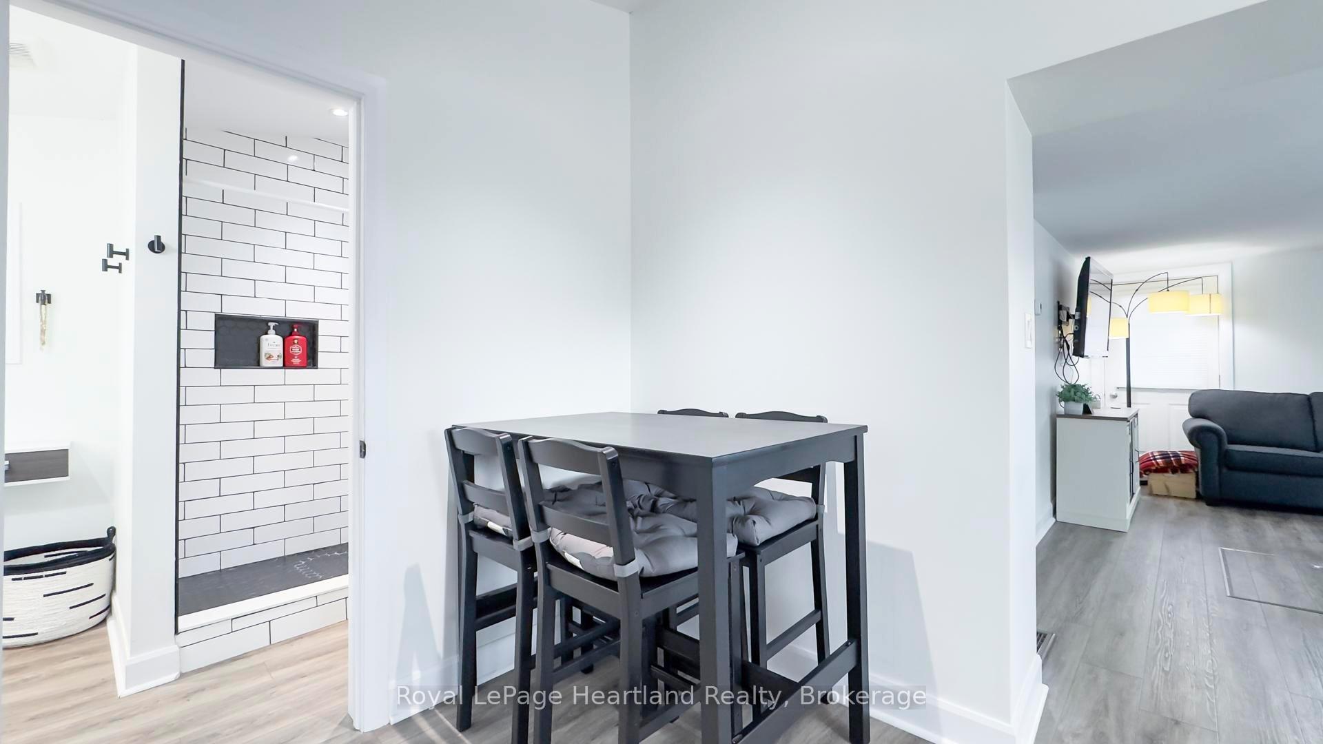 Photo 13 of 252 Huron Road, Goderich, Goderich (Town) — HOMEH