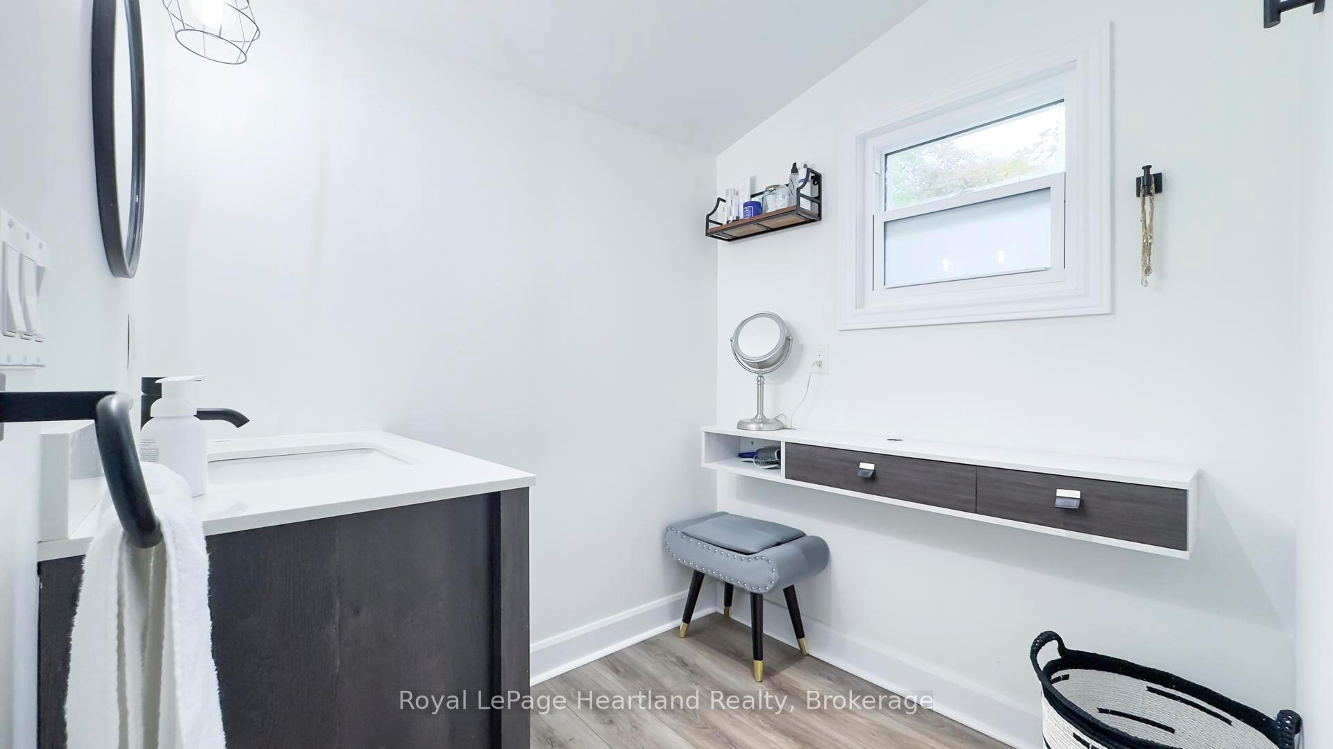 Photo 15 of 252 Huron Road, Goderich, Goderich (Town) — HOMEH