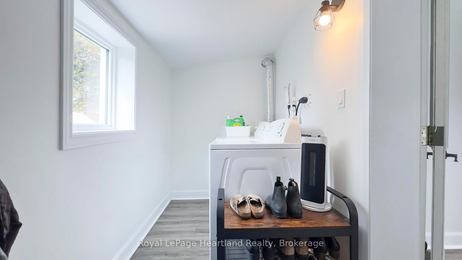 Photo 23 of 252 Huron Road, Goderich, Goderich (Town) — HOMEH