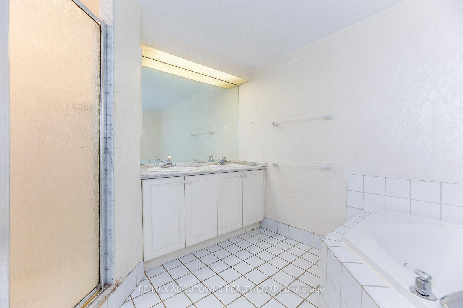 Photo 22 of Unit 701, 71 Simcoe Street, Toronto, University — HOMEH