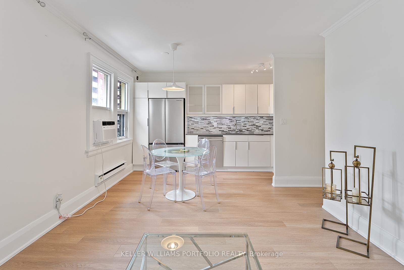 Photo 9 of Unit 402, 114 Vaughan Road, Toronto, Humewood-Cedarvale — HOMEH
