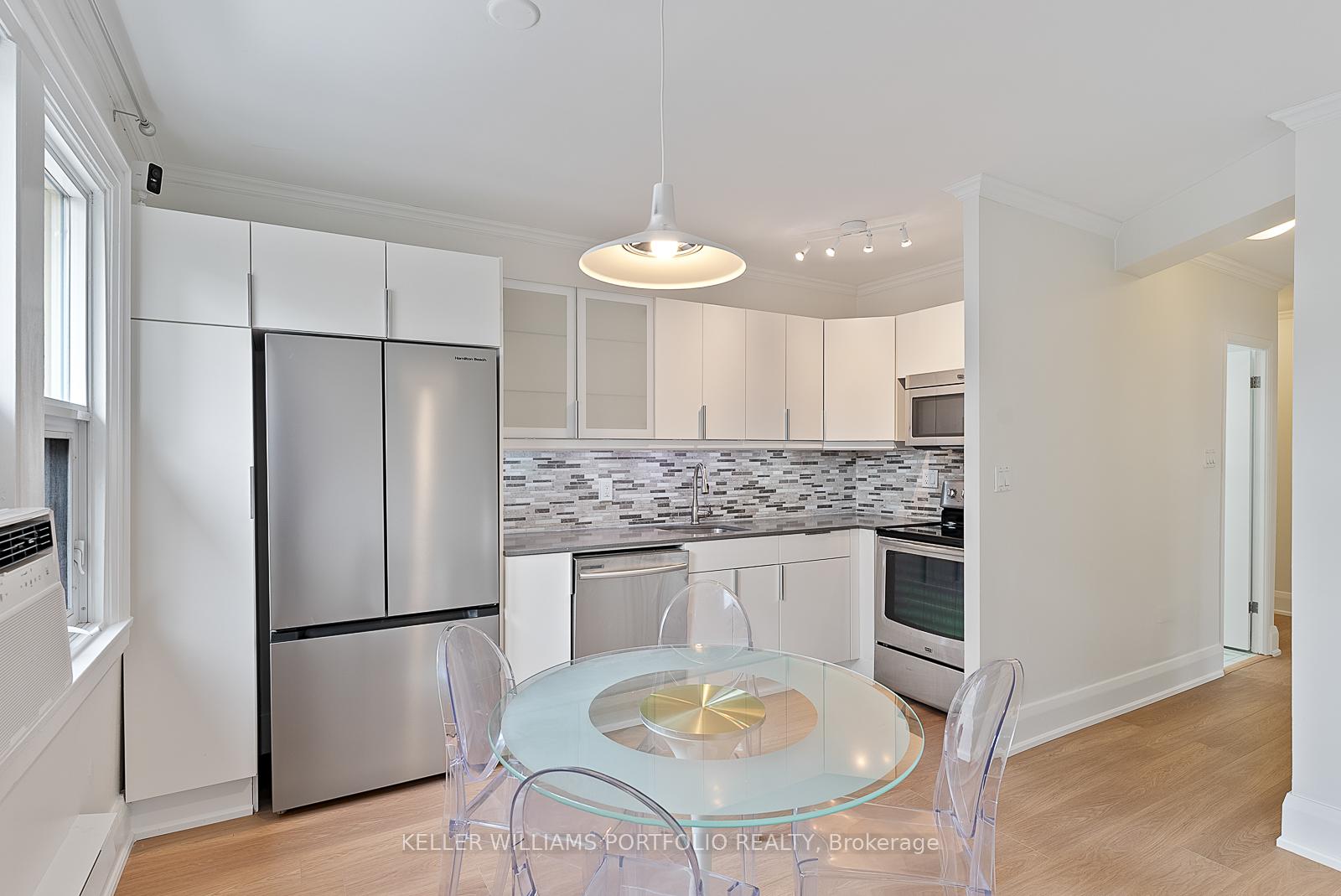 Photo 12 of Unit 402, 114 Vaughan Road, Toronto, Humewood-Cedarvale — HOMEH