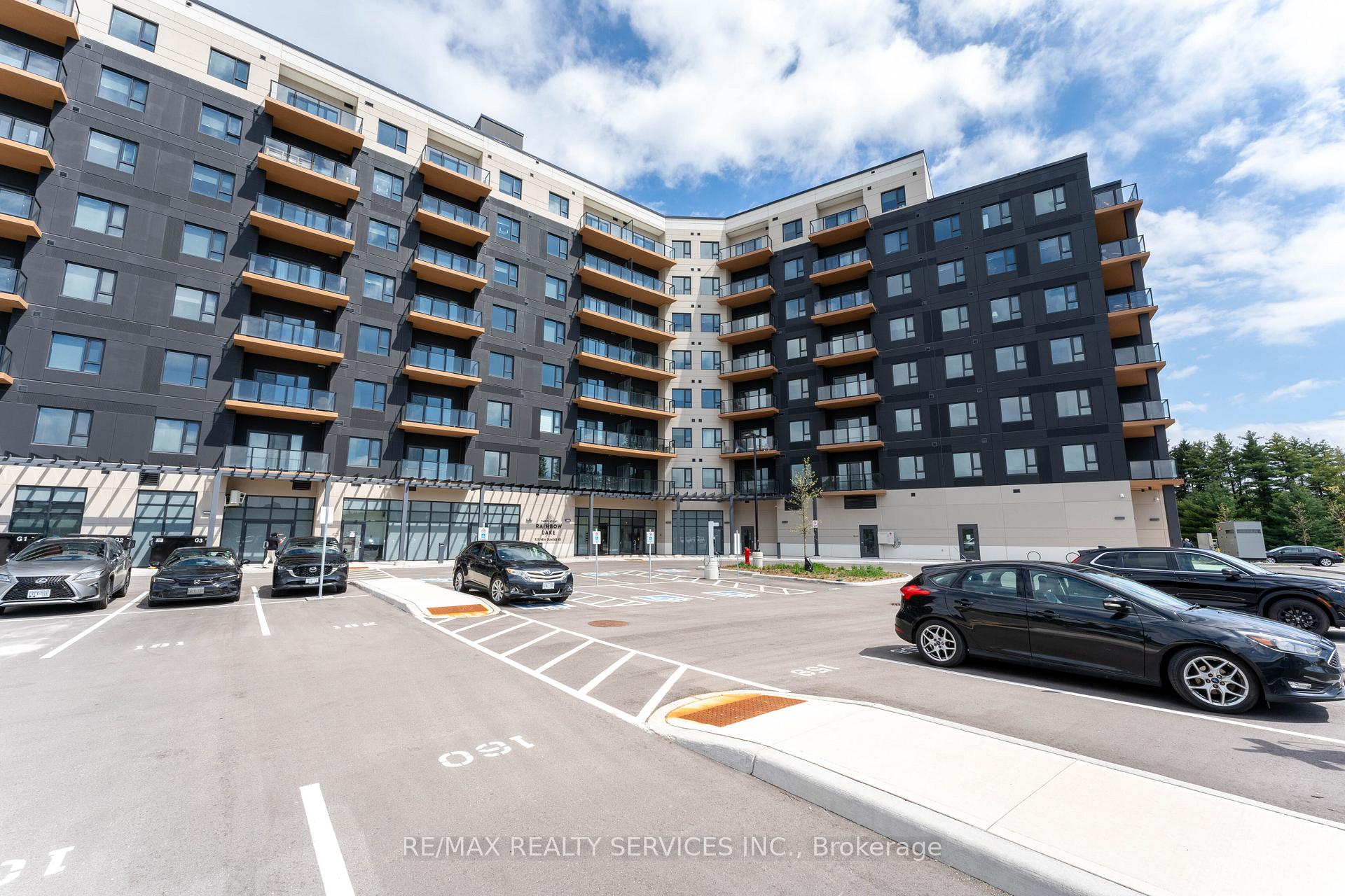 Photo 1 of Unit 402, 525 New Dundee Road, Kitchener — HOMEH