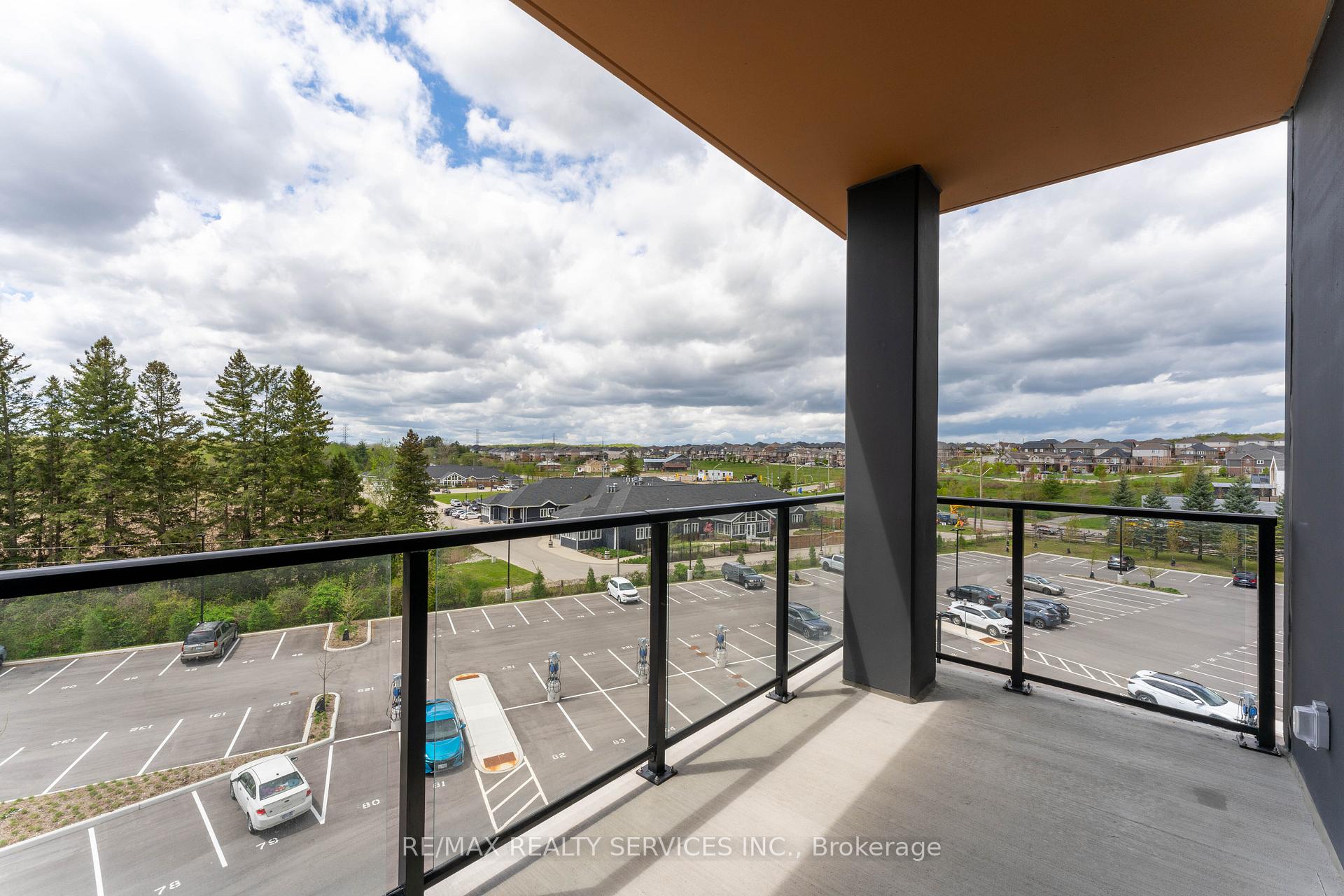 Photo 19 of Unit 402, 525 New Dundee Road, Kitchener — HOMEH