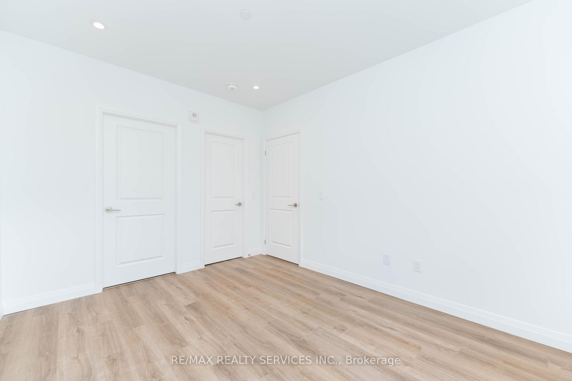 Photo 23 of Unit 402, 525 New Dundee Road, Kitchener — HOMEH
