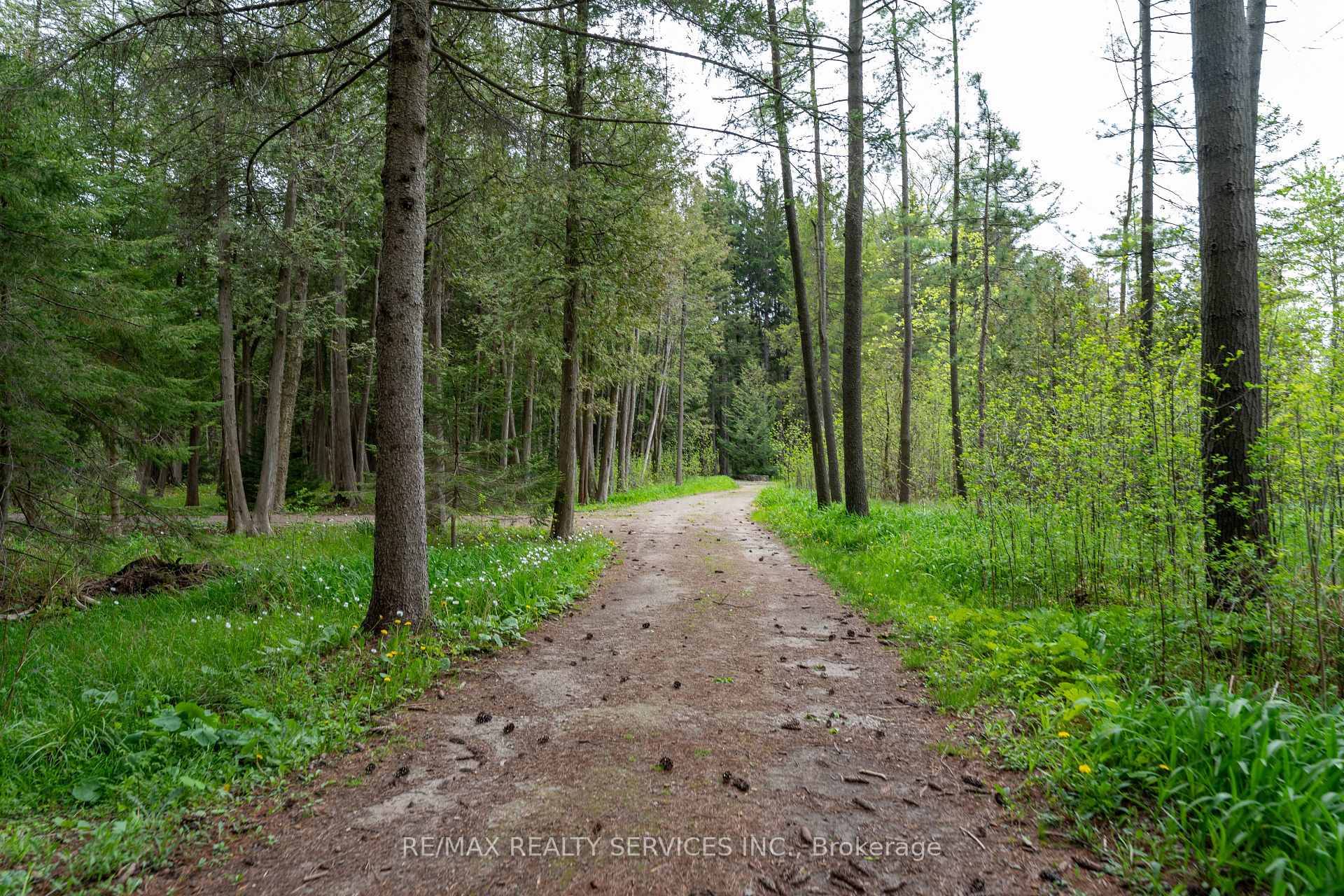 Photo 42 of Unit 402, 525 New Dundee Road, Kitchener — HOMEH