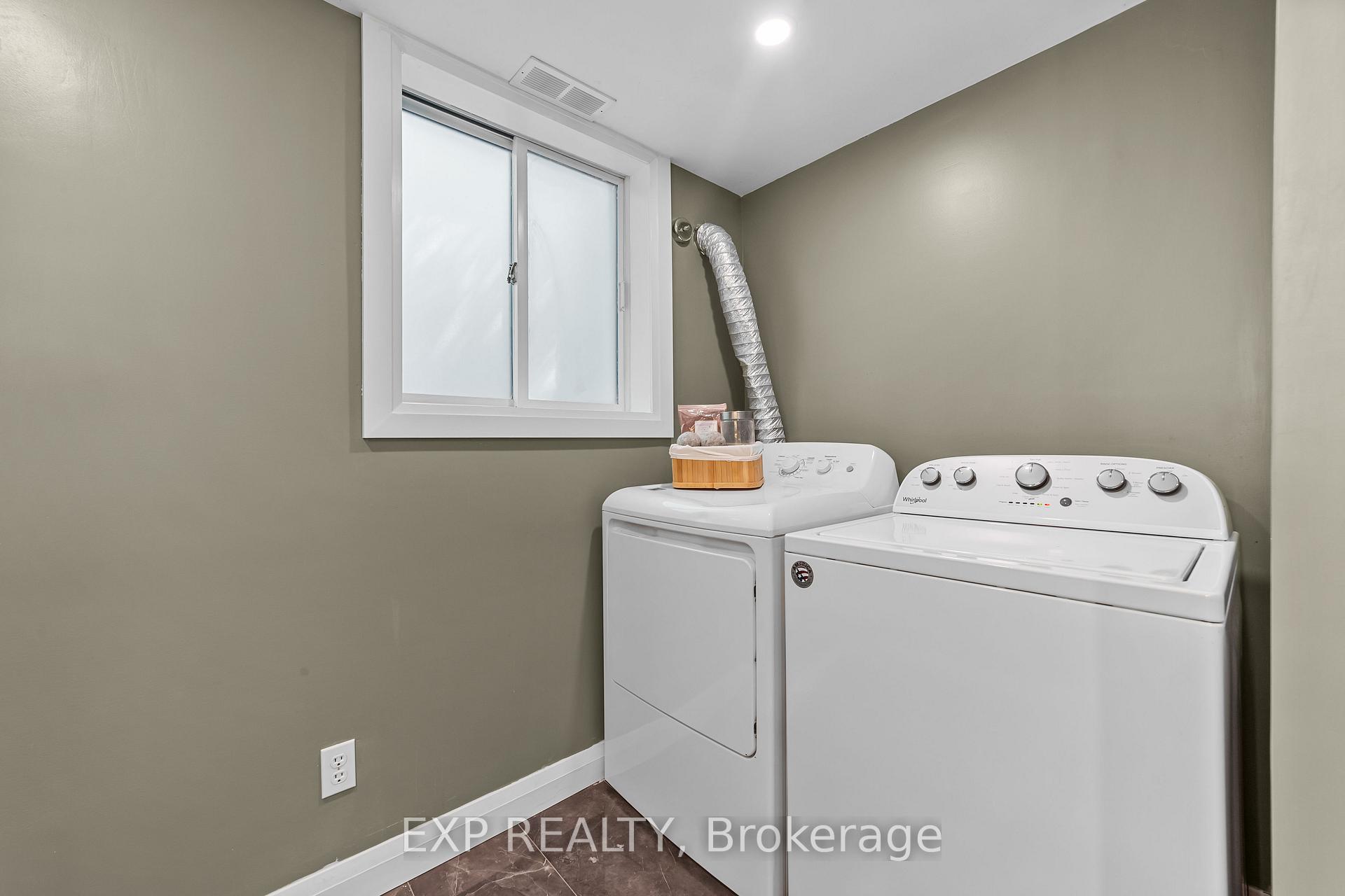 Photo 21 of 33202 Back Street, Dutton/Dunwich, Iona — HOMEH