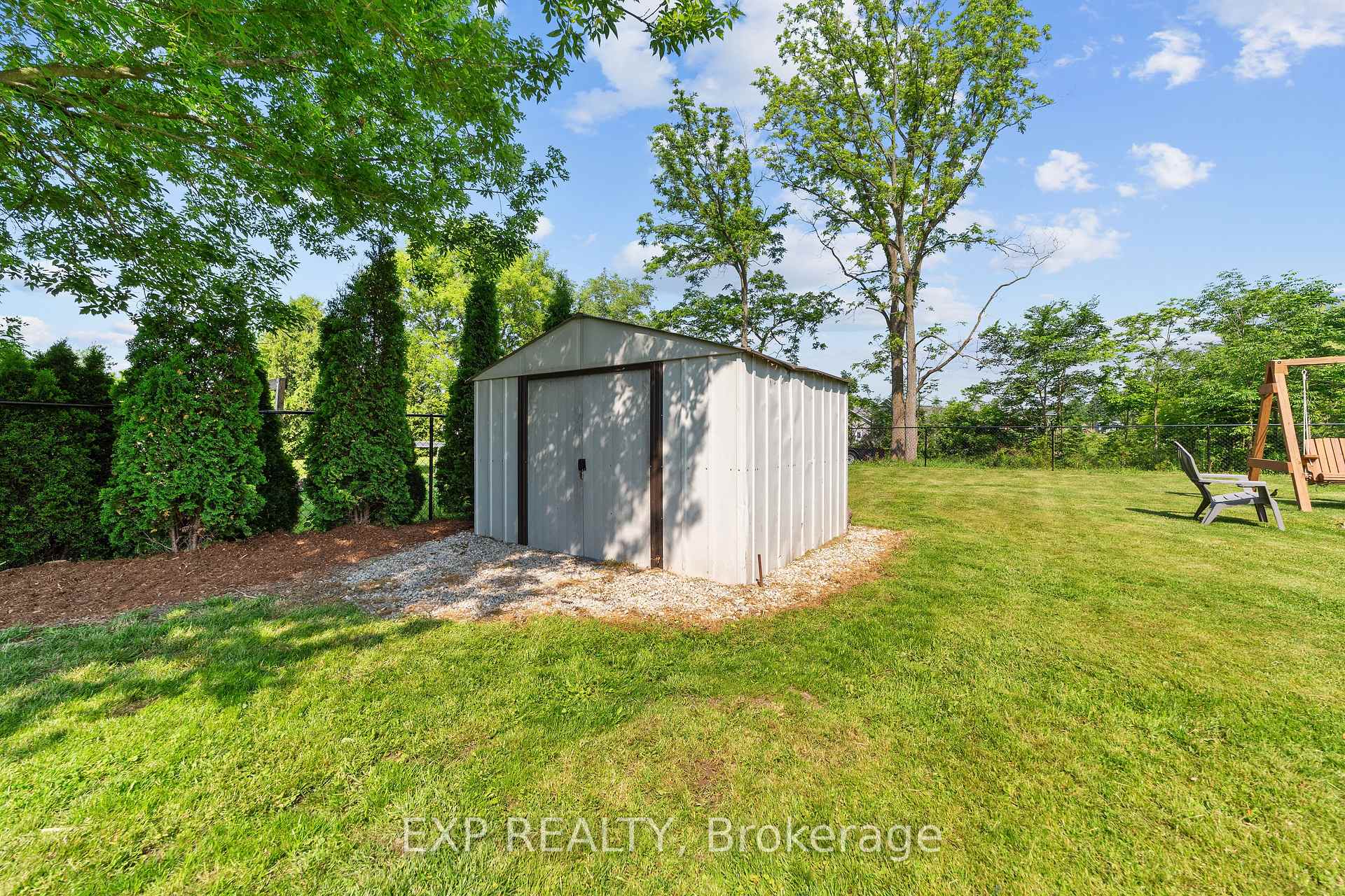 Photo 36 of 33202 Back Street, Dutton/Dunwich, Iona — HOMEH