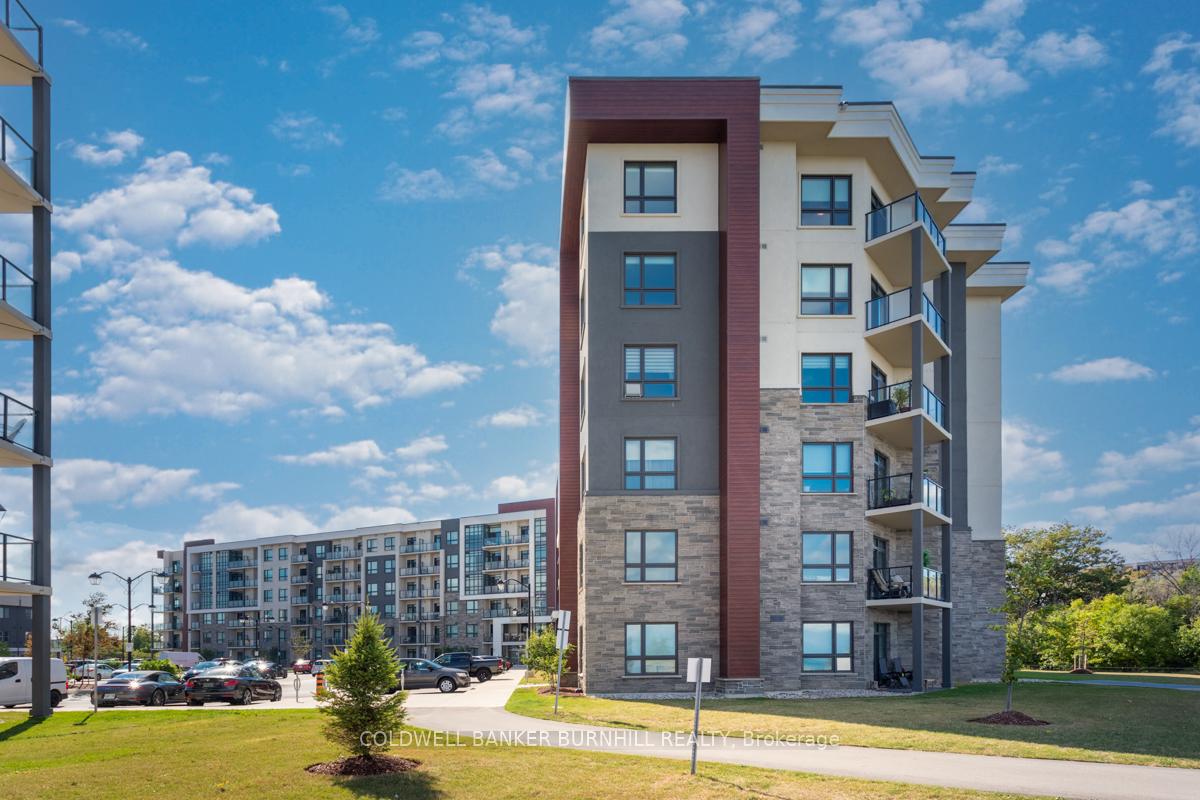 Photo 2 of Unit 423, 125 Shoreview Place, Hamilton, Stoney Creek — HOMEH