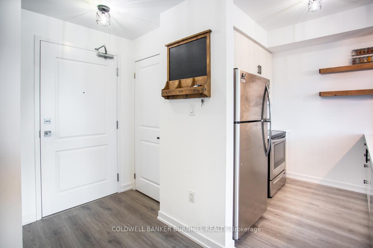 Photo 6 of Unit 423, 125 Shoreview Place, Hamilton, Stoney Creek — HOMEH