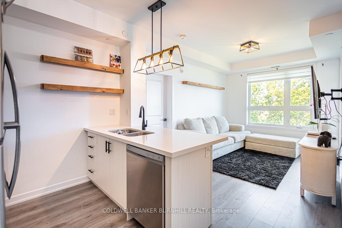Photo 8 of Unit 423, 125 Shoreview Place, Hamilton, Stoney Creek — HOMEH