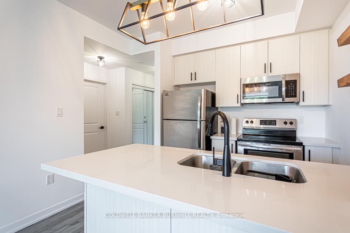 Photo 11 of Unit 423, 125 Shoreview Place, Hamilton, Stoney Creek — HOMEH