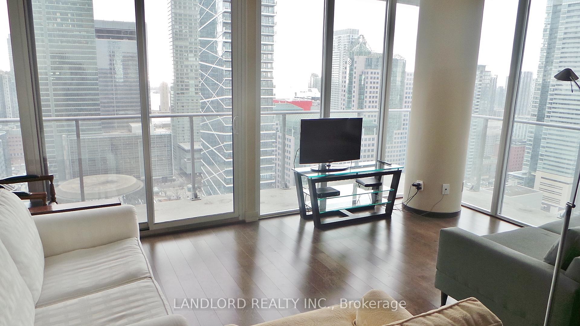 Photo 2 of Unit 3003, 126 Simcoe Street, Toronto, Waterfront Communities — HOMEH