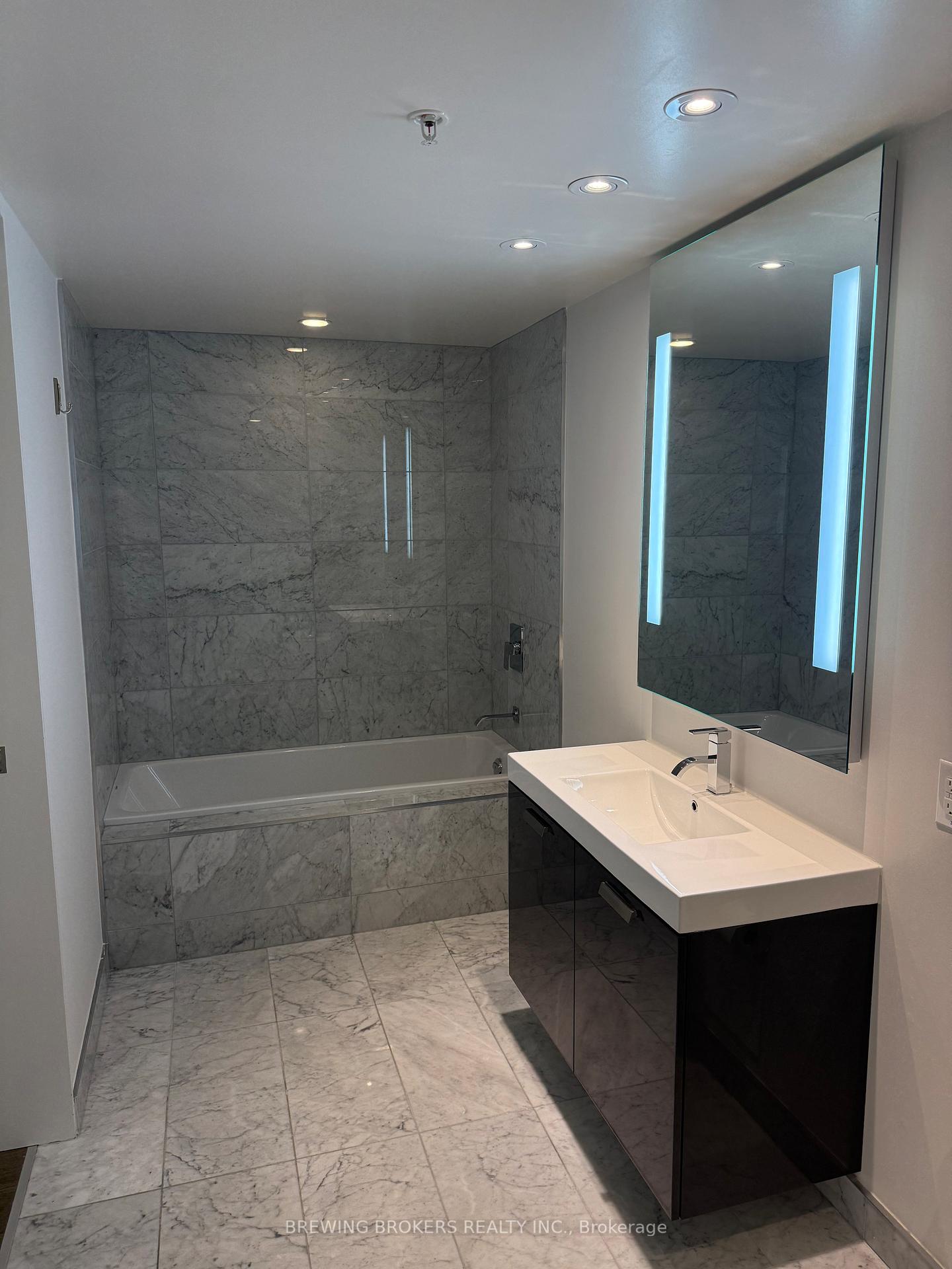 Photo 30 of Unit Ph1101, 38 Stewart Street, Toronto, Waterfront Communities — HOMEH