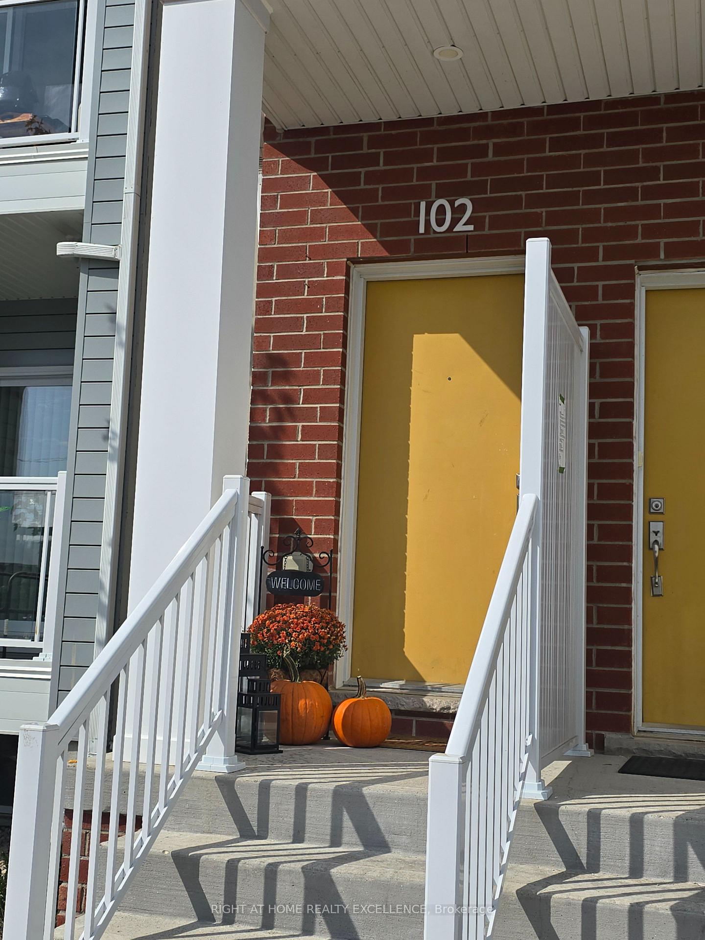 Front of 102 Seabrook Drive