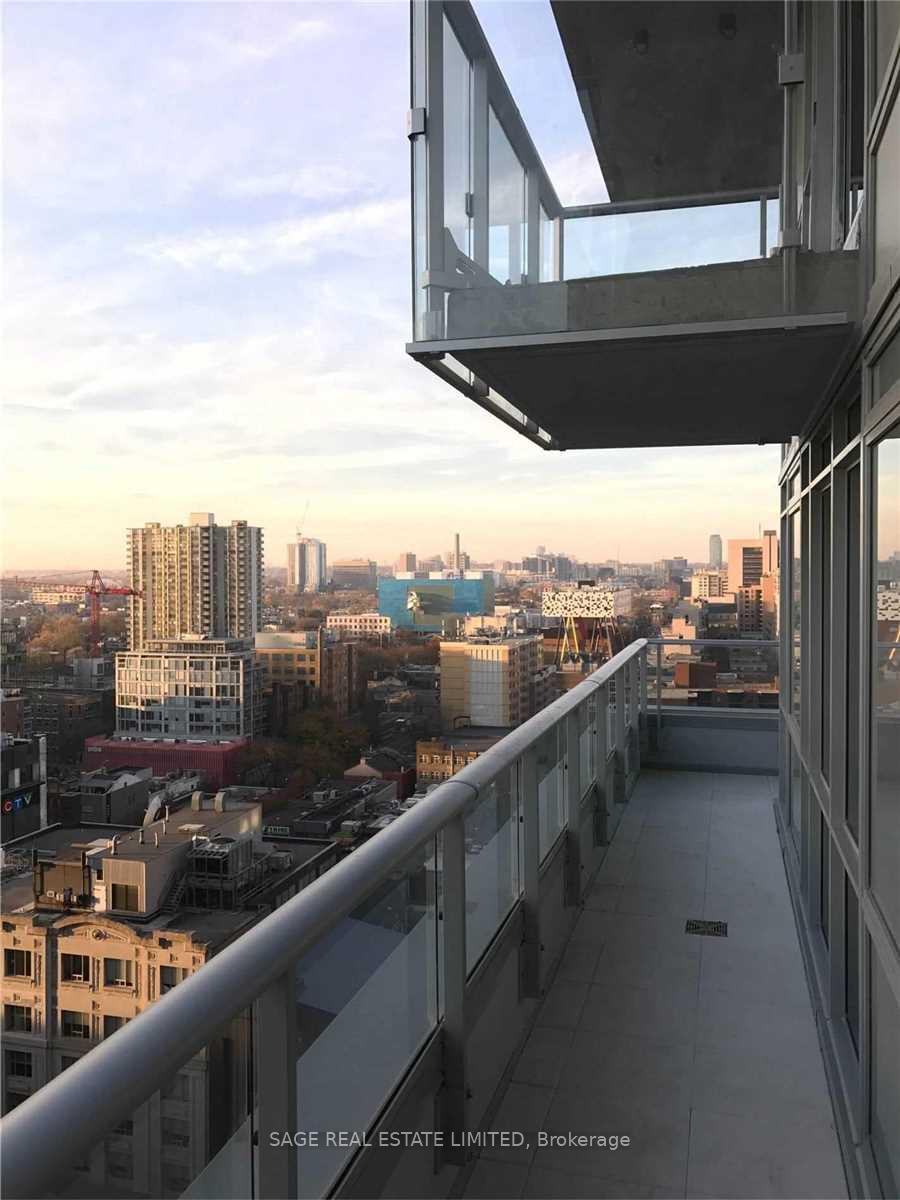 Photo 12 of Unit 1707, 30 Nelson Street, Toronto, Waterfront Communities — HOMEH