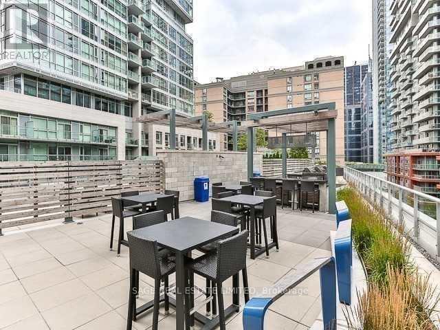 Photo 15 of Unit 1707, 30 Nelson Street, Toronto, Waterfront Communities — HOMEH